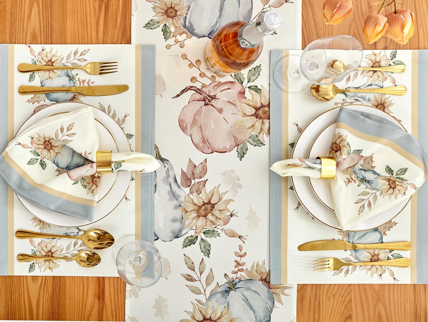YiHomer Blue Pumpkin Bordered Thanksgiving Tabletop, Stonewashed Fall Pumpkin and Sunflower Cottage Print Easy Care Fabric, Farmhouse Harvest, Napkin Set, 20 x 20