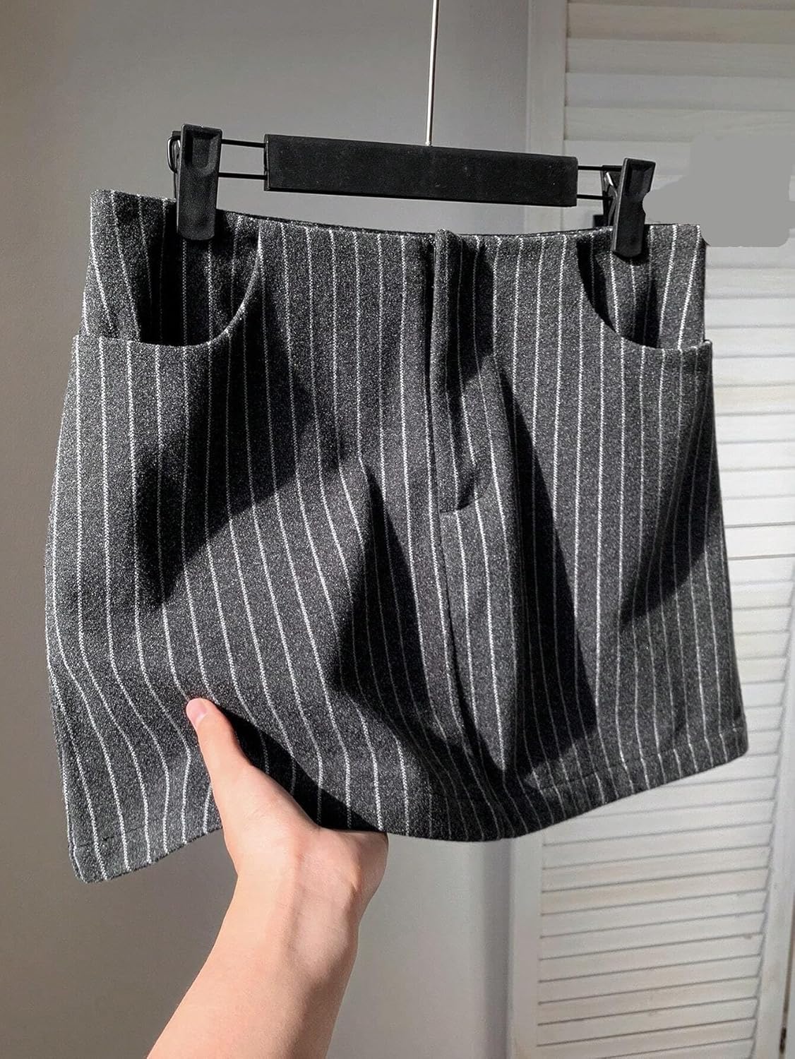Womens Casual Zipper Mini Skirt Skort Low Rise Plaid & Striped Design for Everyday Wear