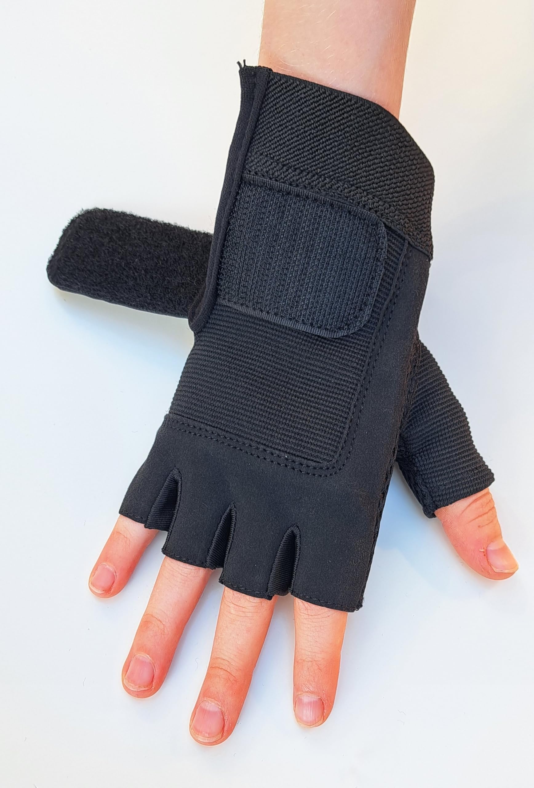 Swift Rock Kids Size Premium Breakdance Spin Glove (Rechte Hand) Sport & Freizeit