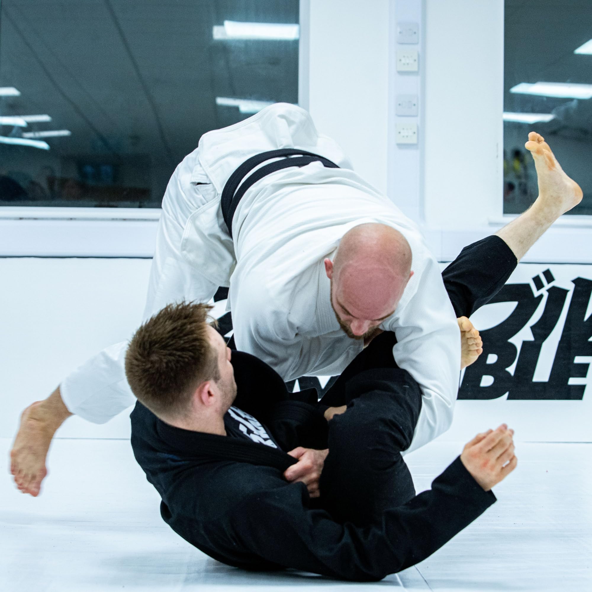 SCRAMBLE Standard Numéro V3 BJJ Gi Blanc