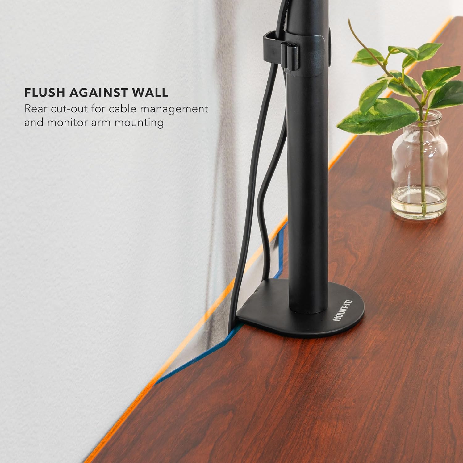 Mount-It! 72" Premium Woodgrain Electric Standing Desk – Hazelnut Adjustable Height Executive Sit Stand Desk with Memory Settings, Black Frame, Ergonomic Edge, One-Piece Desktop