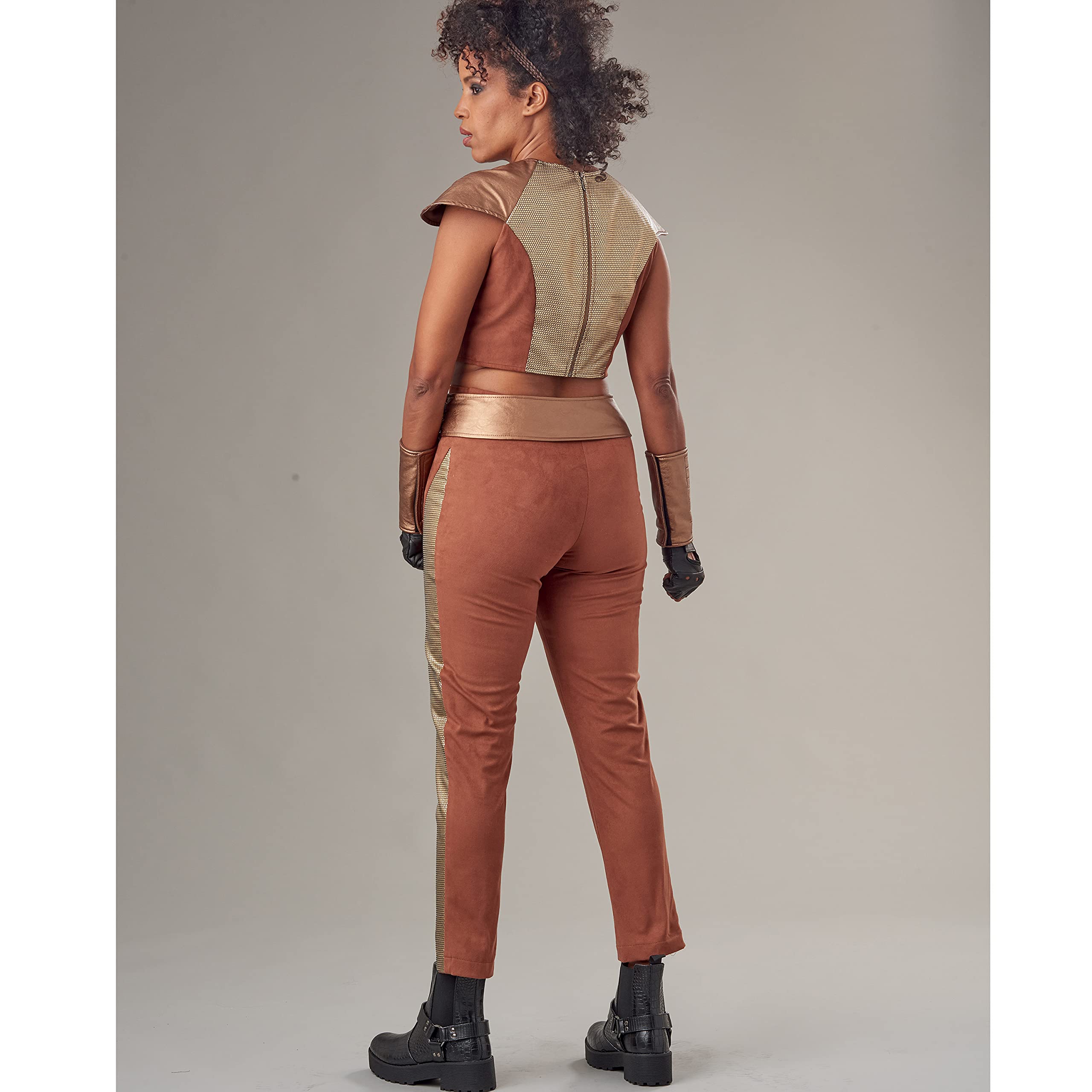 Simplicity SS9577H5   Costume da donna fantasia H5 6 8 10 12 14
