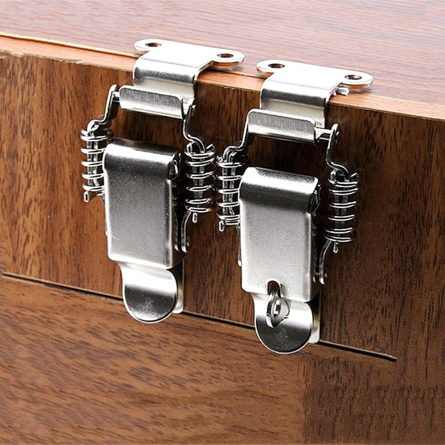 90 Degrees Spring hasp Toolbox Toggle latches Lock，Stainless Steel 304 Toolbox Draw Compression Spring Toggle Latch Catch Clamp W/Screws (L, Type:with Keyhole)