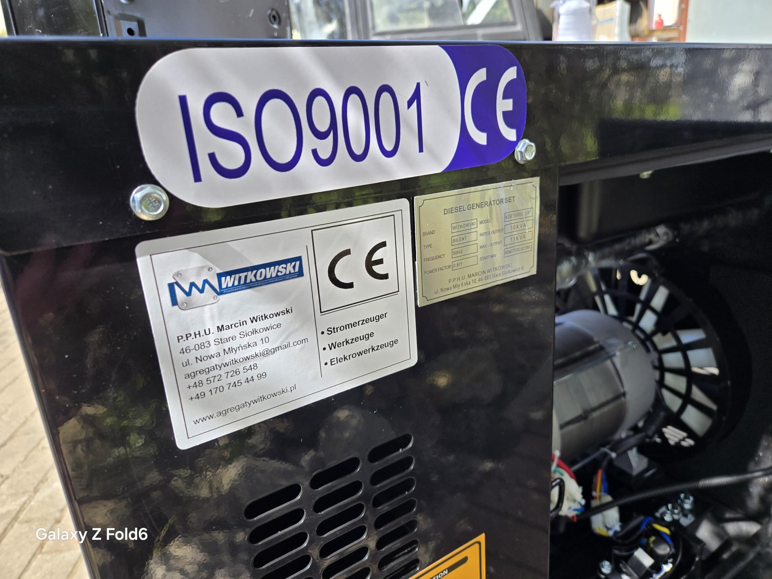 Grupo electrógeno móvil con AVR diesel 11 kVA Dual Power 230 V/400V | WITKOWSKI Generador arranque eléctrico, bujías incandescentes, mando a distancia y preparación ATS KDE10000DP