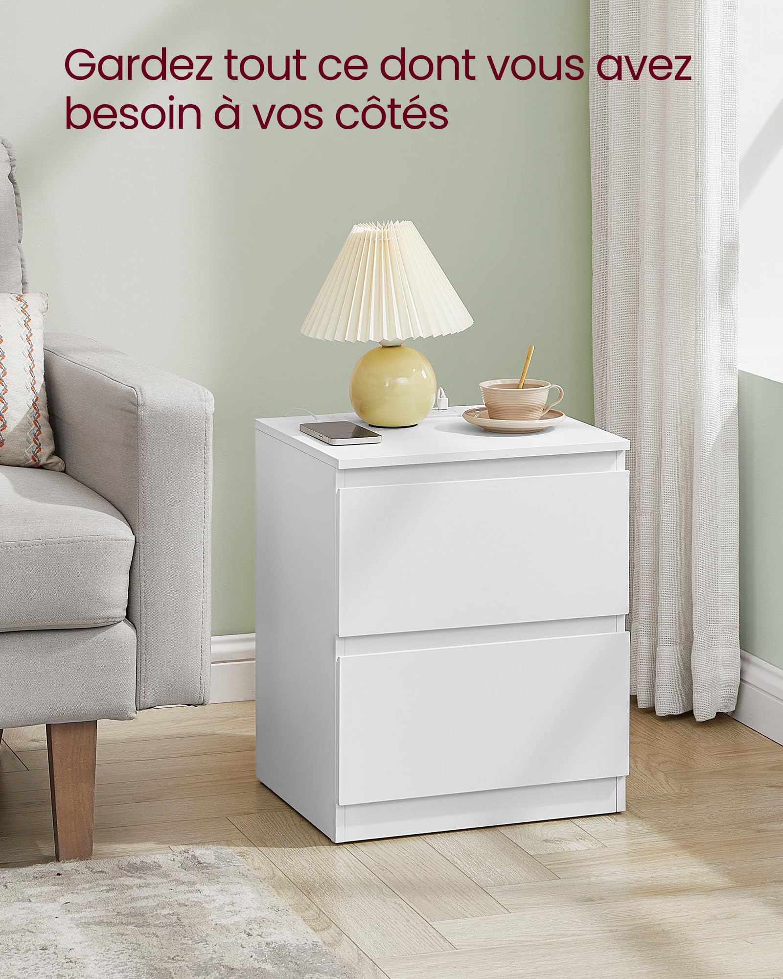 VASAGLE Kailyn Collection - Lot de 2 Table de Chevet avec Multiprise, Table d'Appoint, 2 Tiroirs, 2 Prises CA, 2 Ports USB-A, pour Salon, Chambre, Bureau, Moderne, Blanc Nuage LET821W02