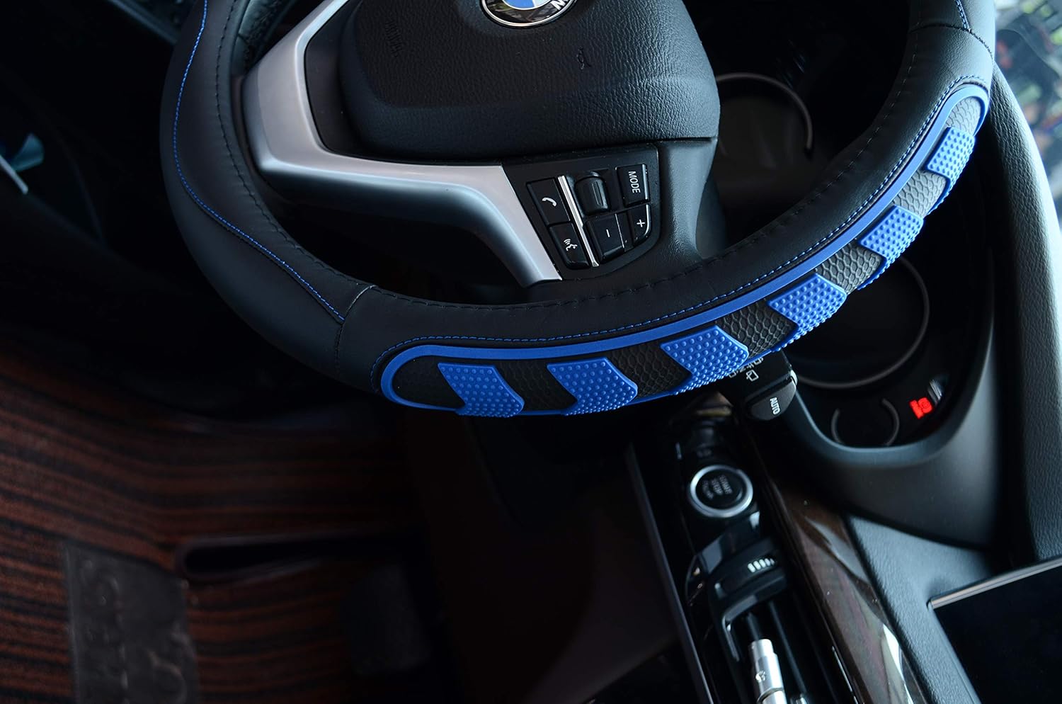 Car Steering Wheel Cover with Durable PU Leather, Universal 15 inch Fit for Car Truck SUV, Breathable Anti Slip Auto Steering Wheel Covers for Men and Women, Blue