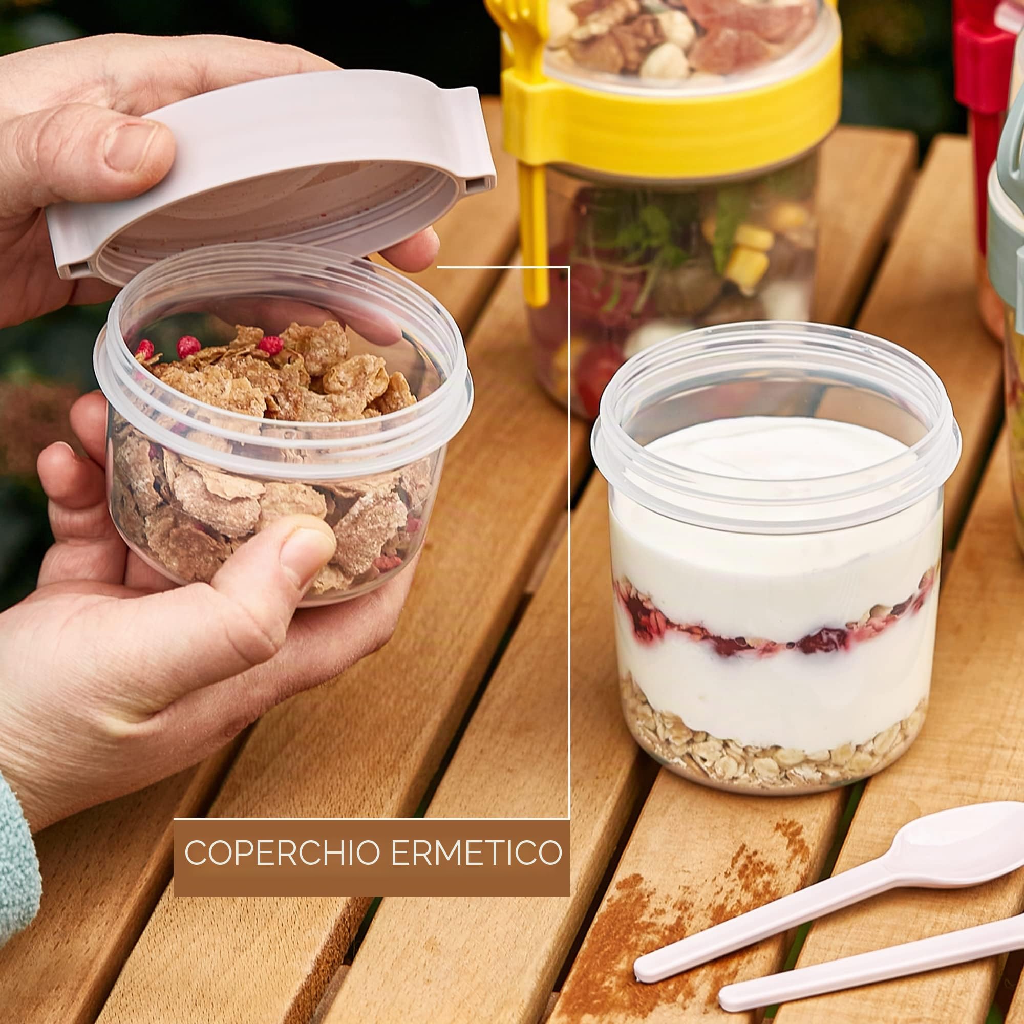 Crystalia Riutilizzabili Tazza di Muesli To Go, 4-Set, SENZA BPA Tazze Cereali con Coperchi, Tazza Viaggio, Contenitore Insalata, Porridge To Go, Porta Yogurt, Cereali Frutta Bicchiere