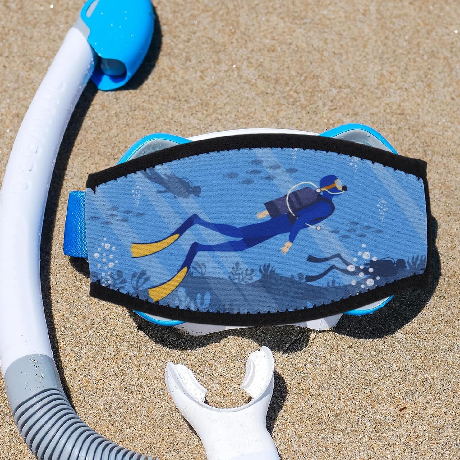 Neoprene Diving Mask Strap Cover for Snorkeling and Underwater Activities, Adjustable Design Protects Hair and Provides Waterproof Comfort for Diving Enthusiasts and Travelers