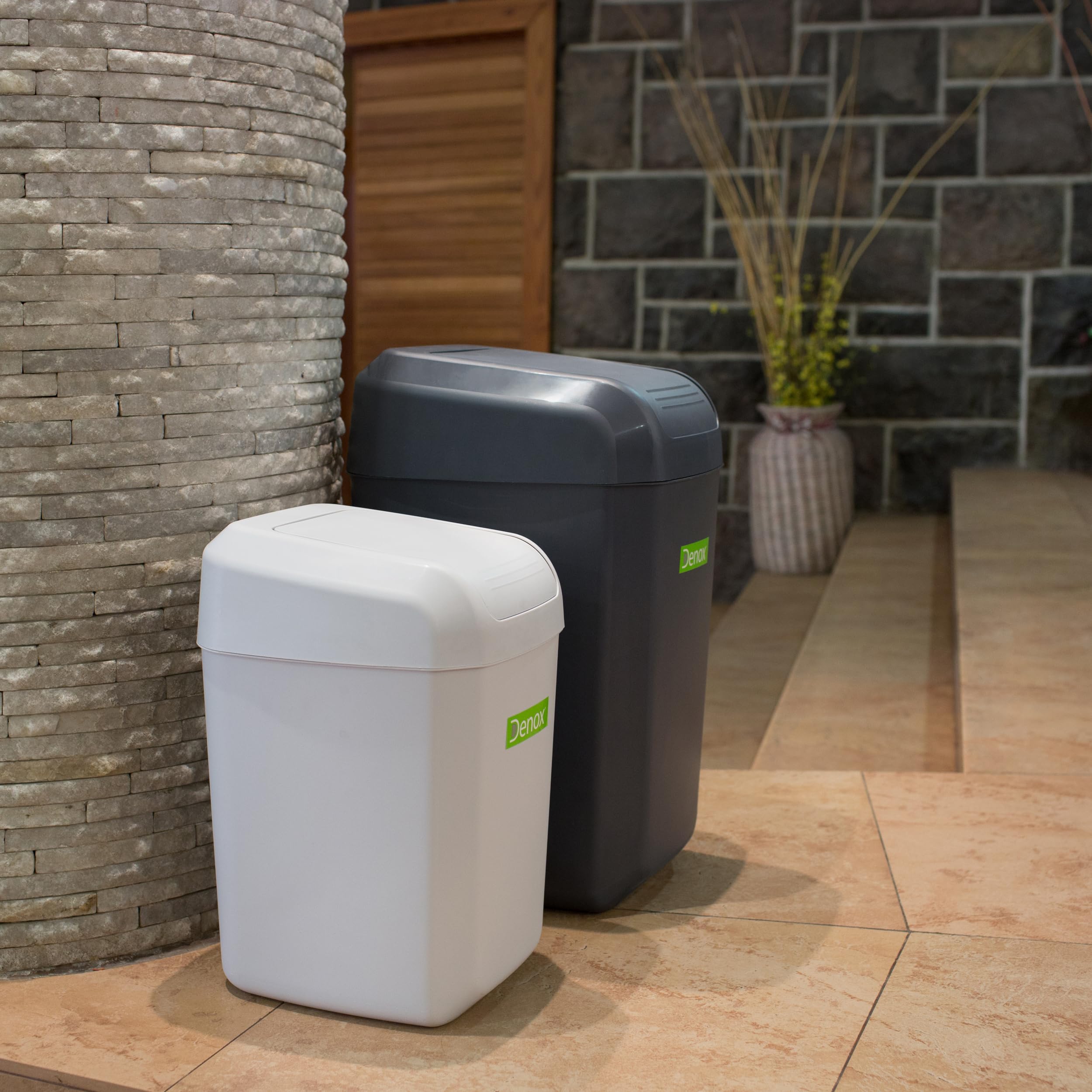 Denox Cubo de basura 30 litros gris antracita con tapa basculante y extraíble, diseño compacto y elegante para cocina y hogar