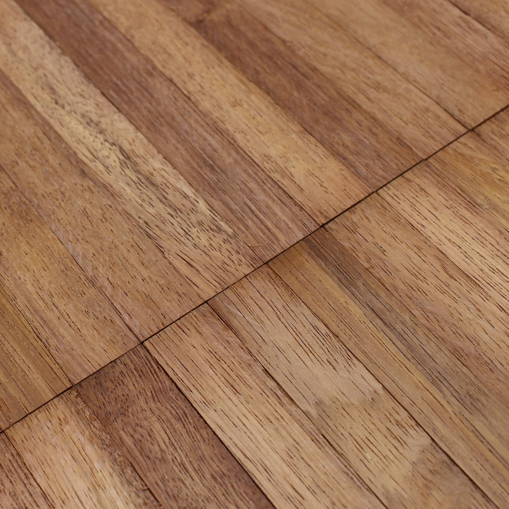 VmG-Store 80x Holzleiste 22x10mm Merbau lose Bastelklötzchen zum Basteln Bastelstäbe (Merbau 22x10mm)