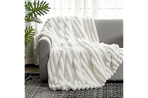 Cozy Bliss Faux Fur Cooling Throw Blanket