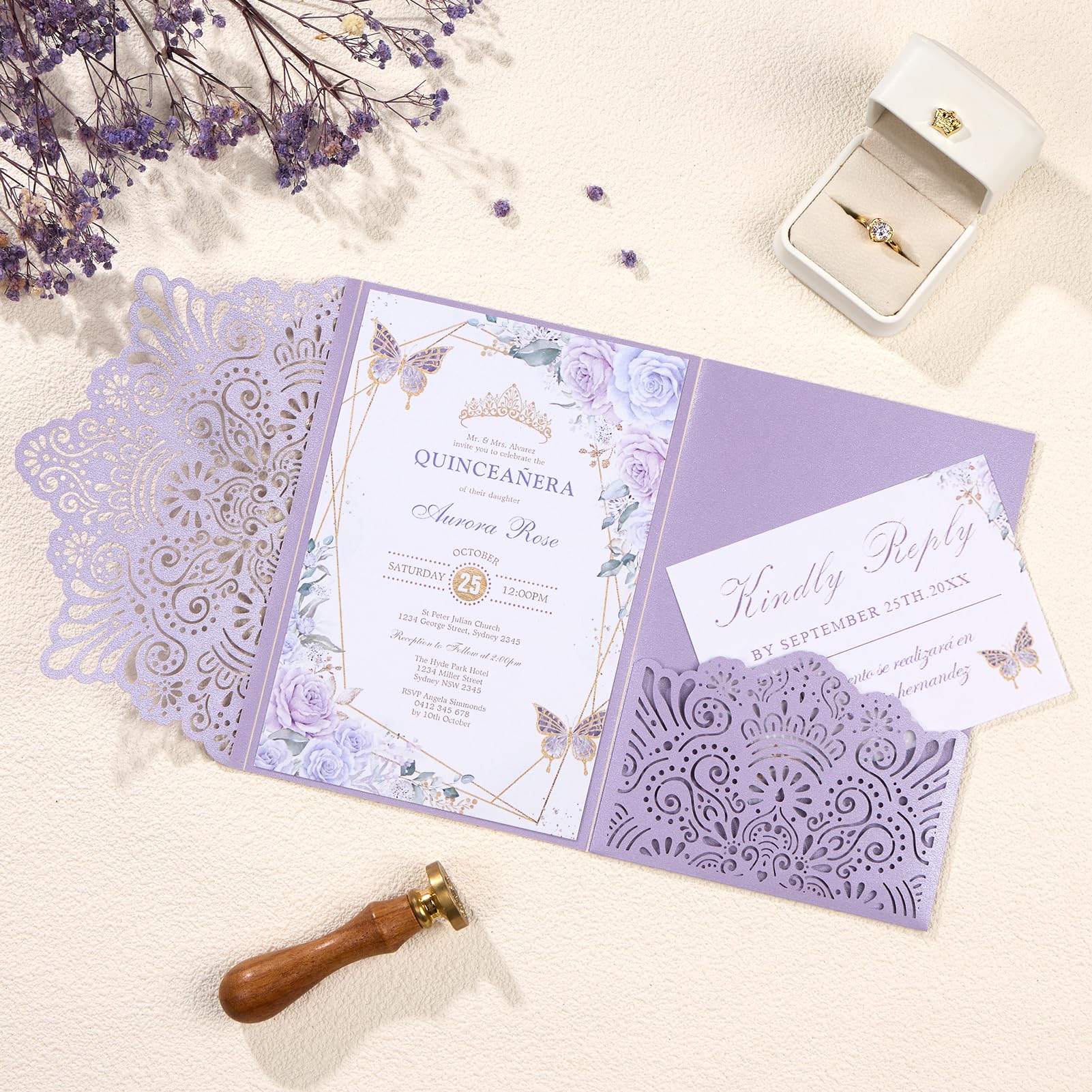 Hochzeitseinladungen, personalisierbar, lasergeschnitten, mit Umschlägen und RSVP-Karten für Verlobung, Quinceanera, Brautparty, Geburtstag, Lila, 50 Stück