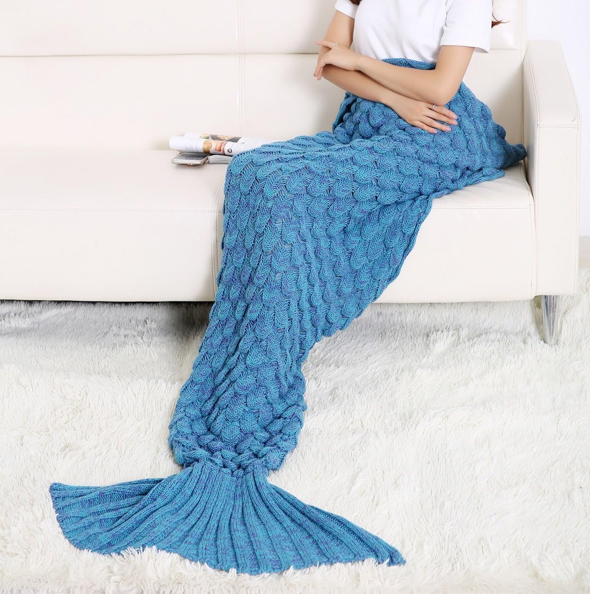 FADFAY Fish Scale Soft Mermaid Blankets for All Year Crochet Mermaid Blanket for Adult 35''*76'' Blue