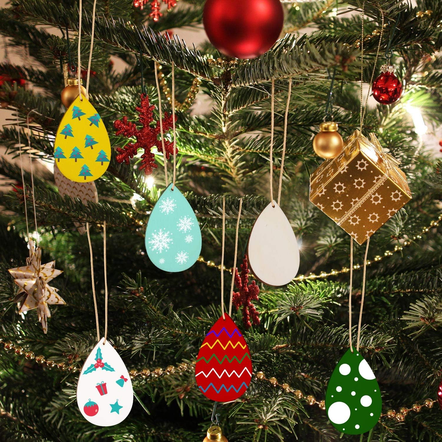 100 Pieces Unfinished Blank Wood Teardrop Earring Pendant for Christmas Tree Decoration, Jewelry Supplies and DIY Making, 1.4 x 2.2 inch