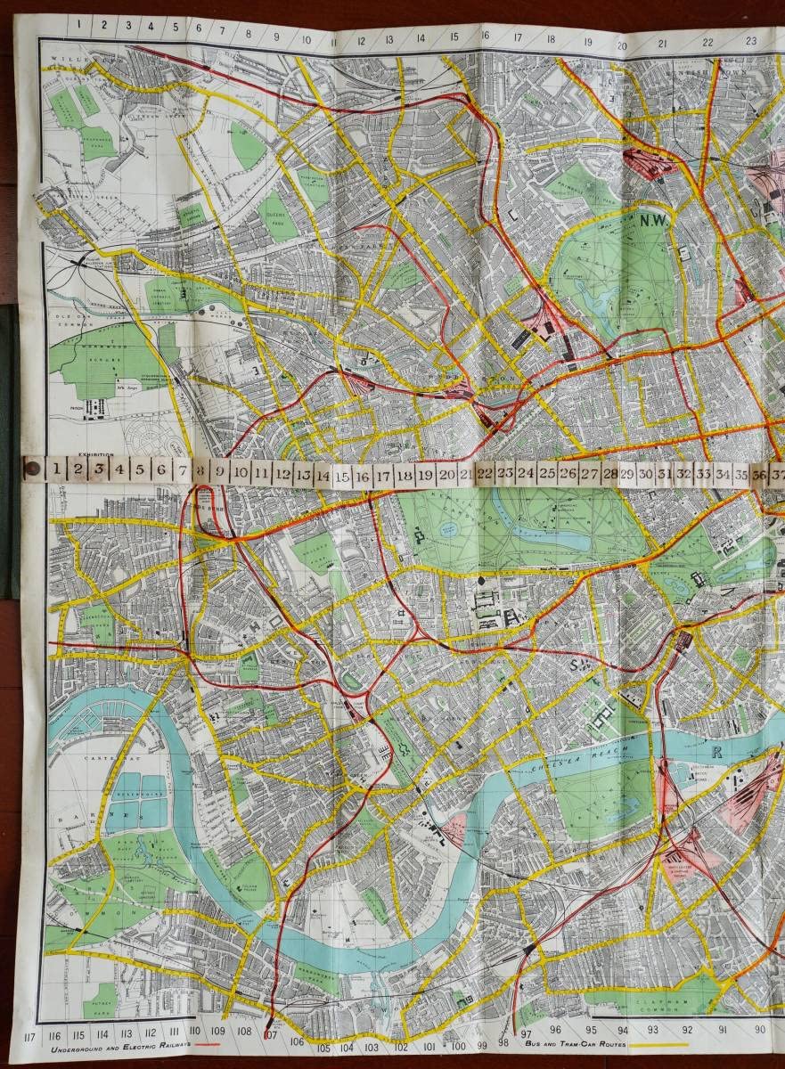 Amazon.co.jp: ロンドン市街地図1枚 PHILIPS' TAPE INDIOR MAP OF