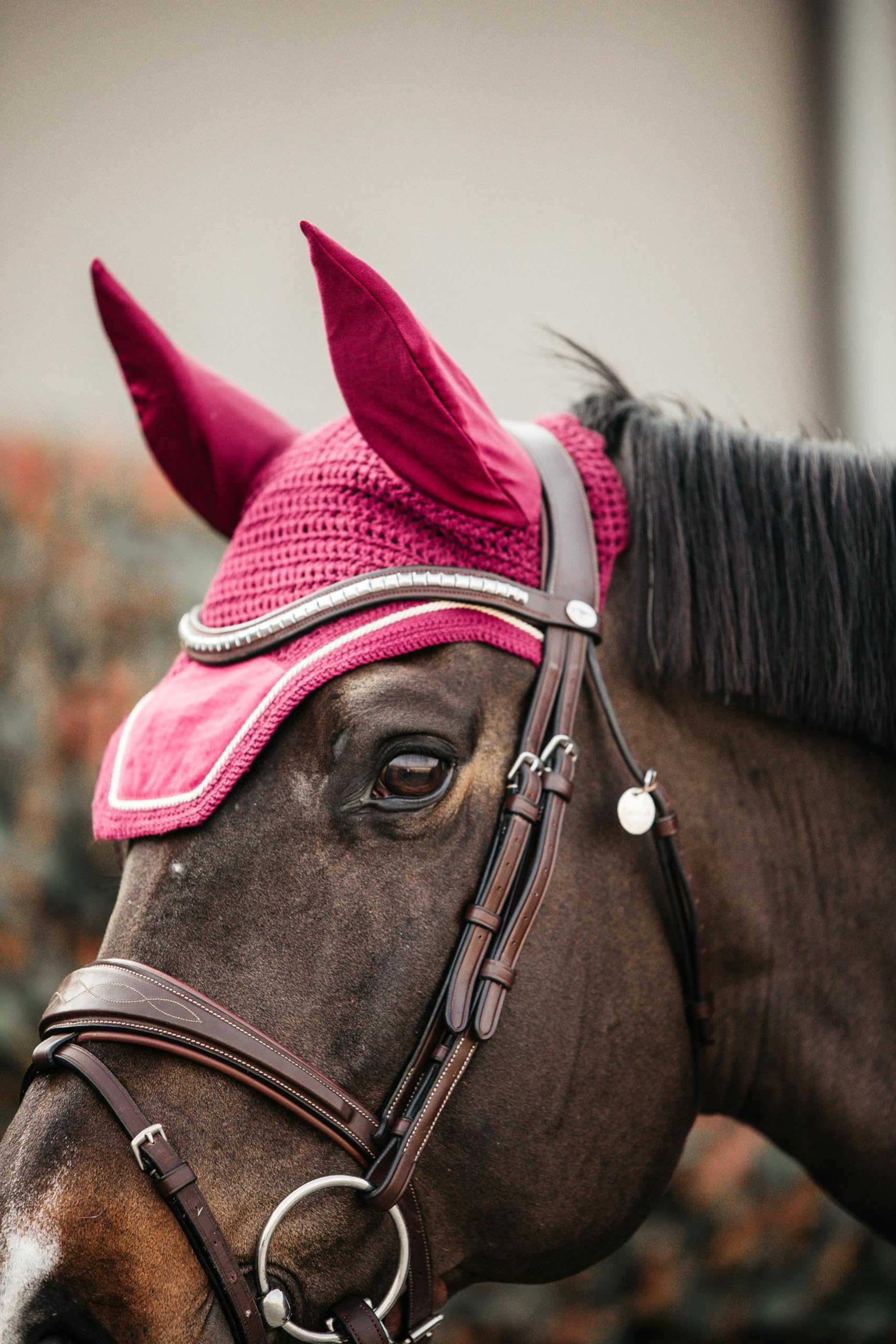KENTUCKY HORSEWEAR Cappello antimosca cavallo Wellington Velvet
