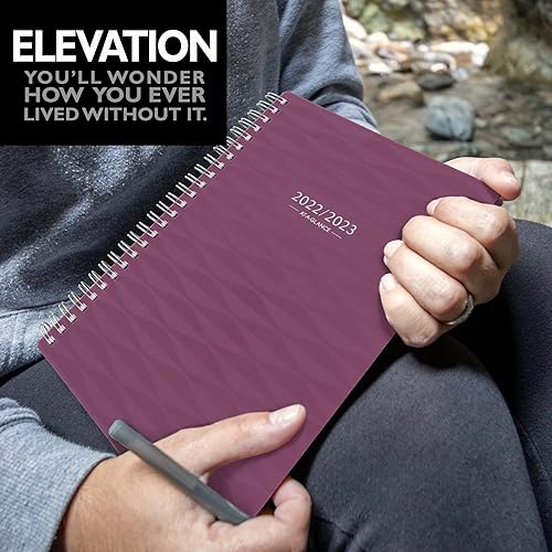 Miniatura 2 de AT-A-GLANCE Agenda 2022-2023, semanal y mensual académica, 7 x 8-34 pulgadas, mediano, elevación, bayas (75545P5623)