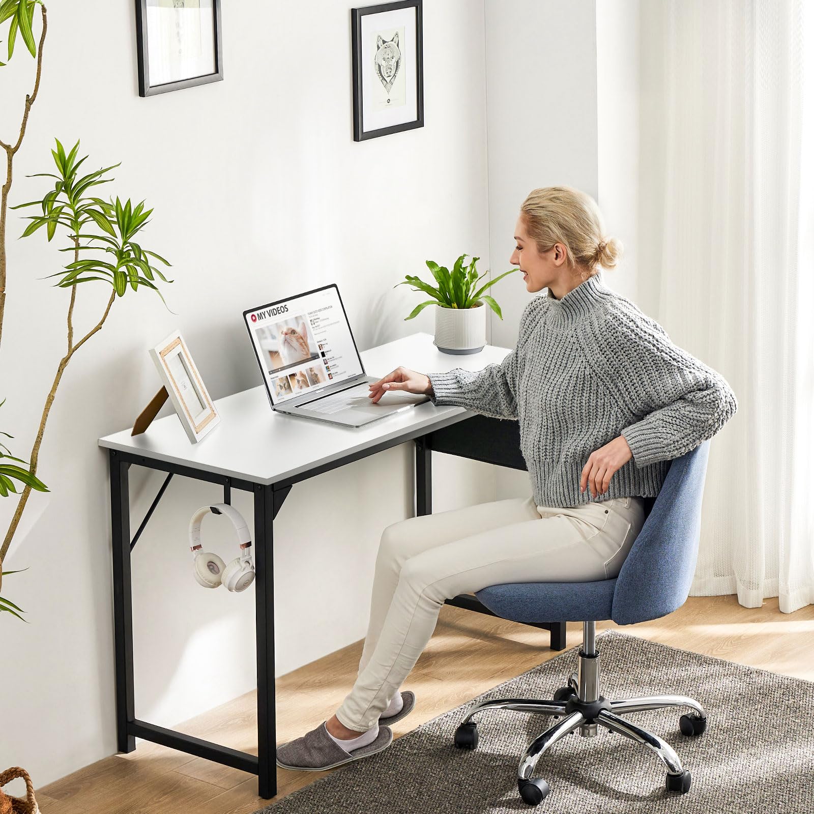 32インチ コンピューターデスク J10 ホワイト・ブラック Amazon | 32インチ デスクオフィス 収納付き モダンでシンプルな