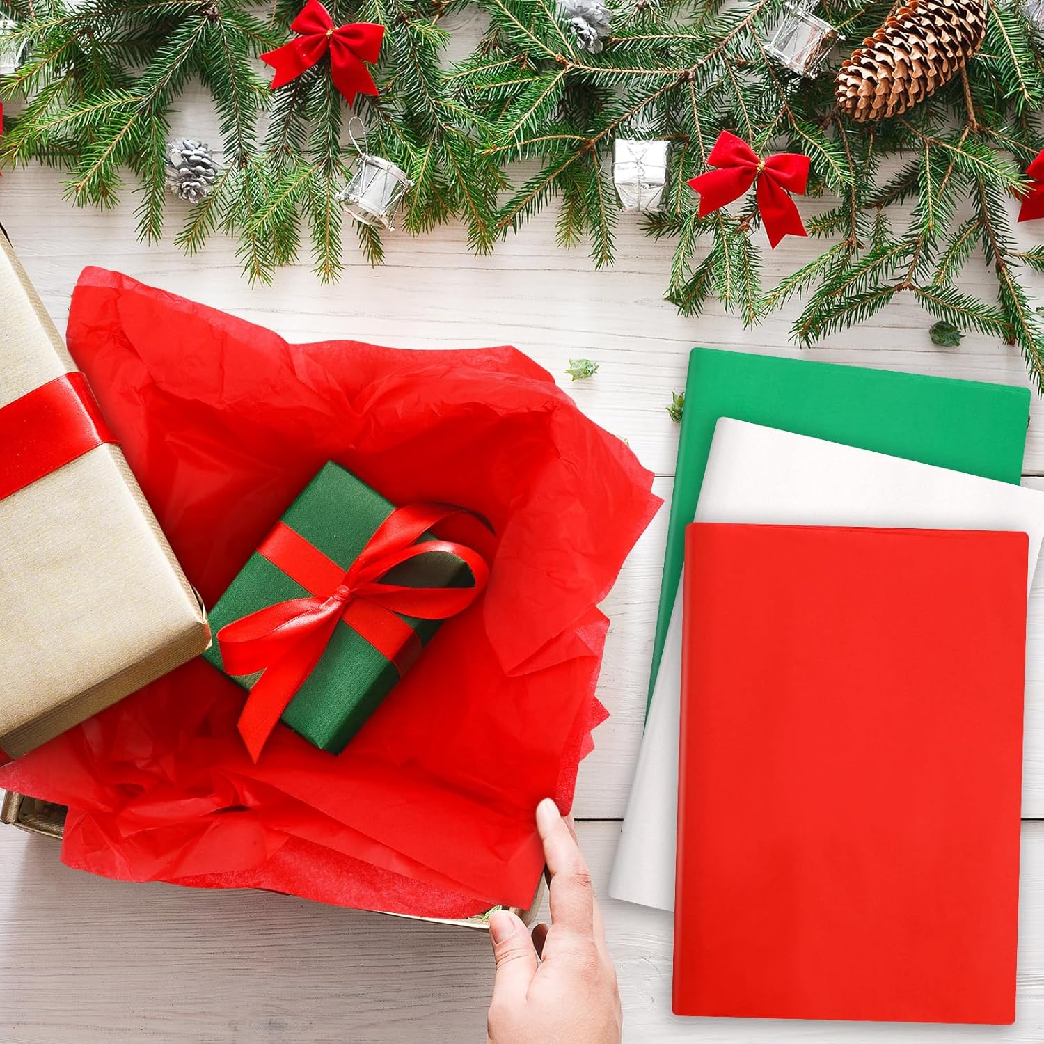 Tatuo 600 Sheets Christmas Tissue Papers Bulk 20 x 14 Inch Red Green and White Christmas Gift Wrapping Paper DIY Presents Arts Crafts Xmas Gift Bags Boxes Holiday Party Favor Supplies