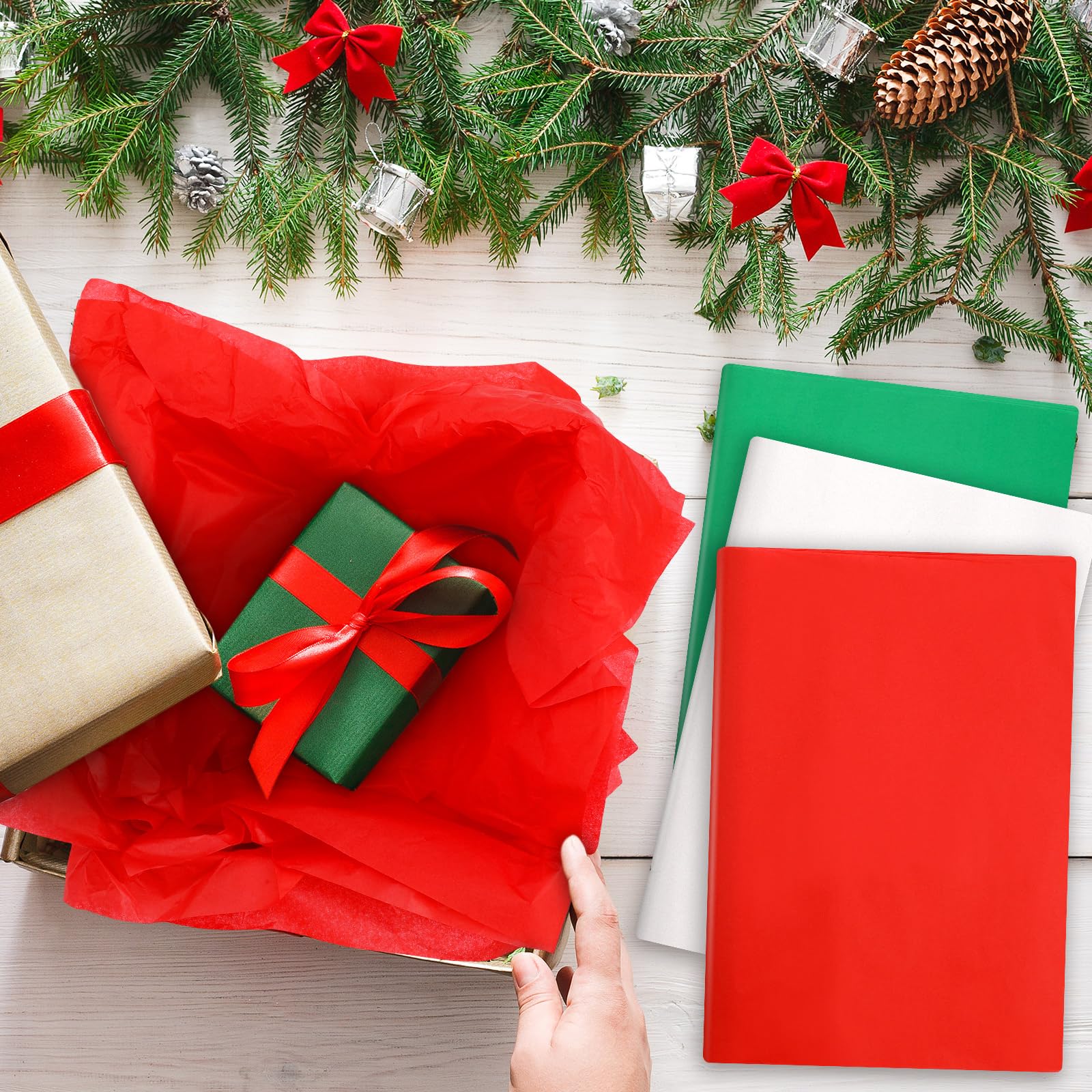 Tatuo Lot de 600 feuilles de papier de soie de Noël en vrac, 50,8 x 35,6 cm, blanc, rouge, vert pour les vacances, les anniversaires, les travaux manuels, les cadeaux, les sacs, les fournitures de