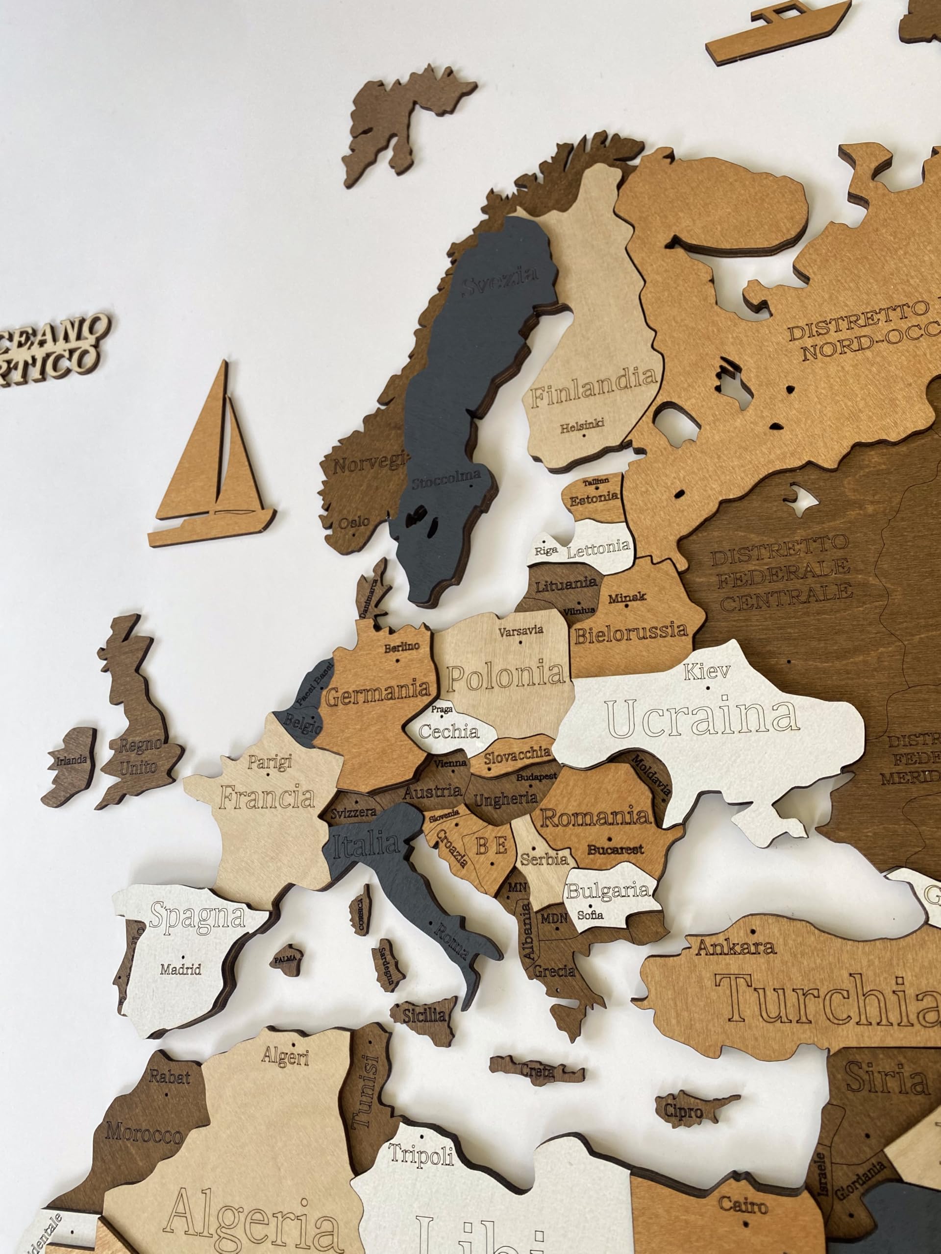 WoodLeo Mappamondo in legno (in italiano) - Decorazione murale in 3D - Dimensioni della mappa (M, L, XL) Idea regalo per ogni occasione - Arte da parete per la casa