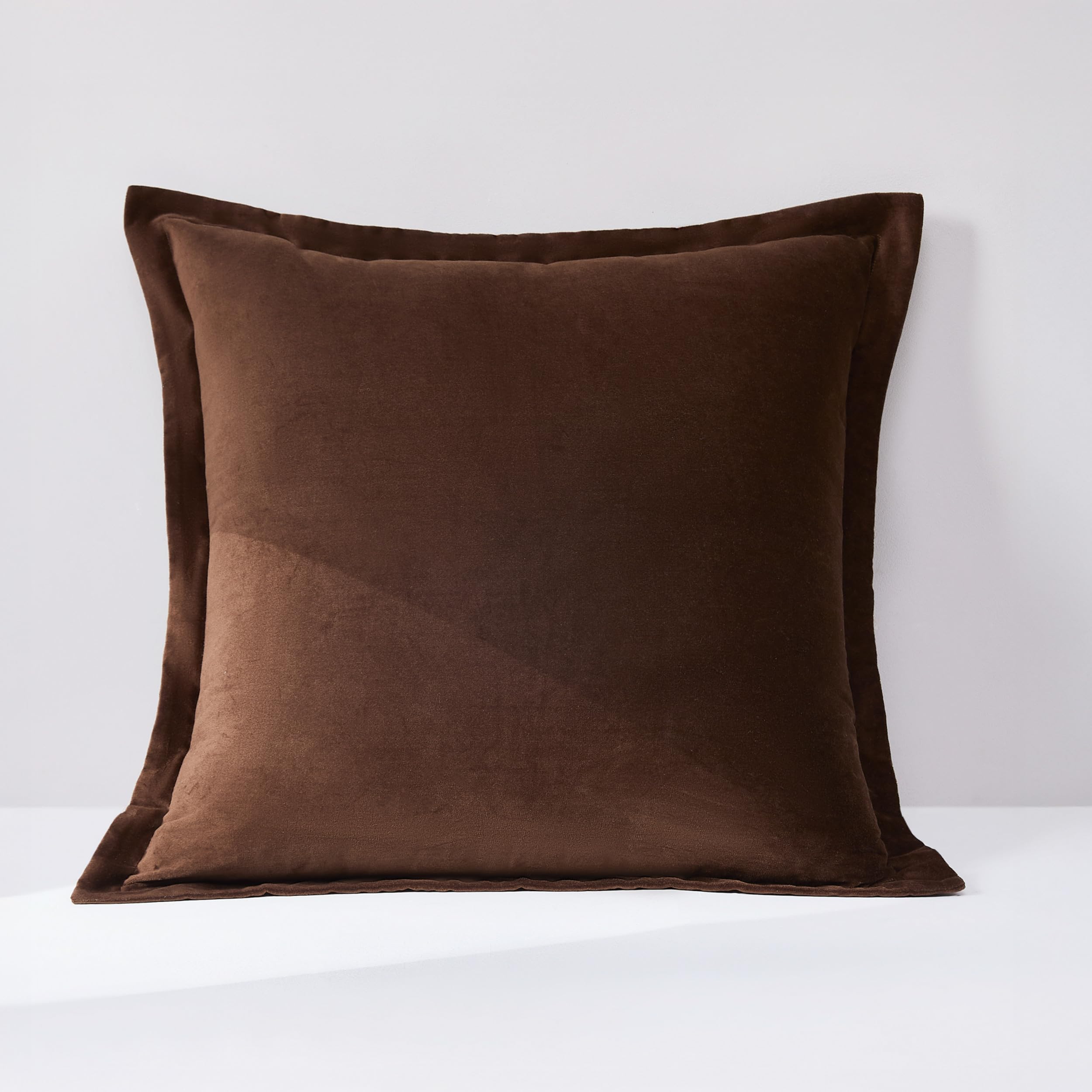 Housse de coussin velours européen marron taie decorative lit 66x66