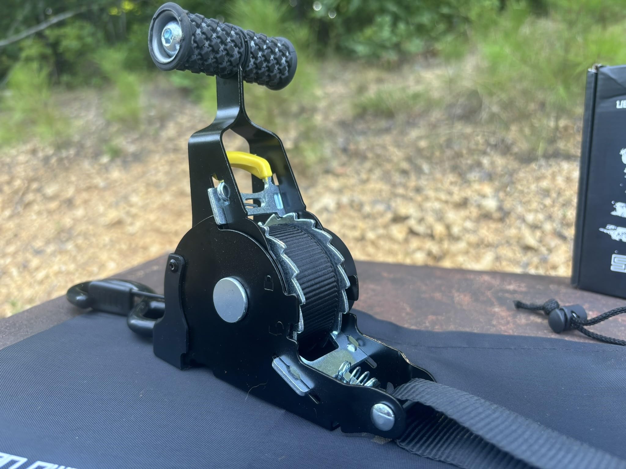 2 Pack Strapoutlaw.com Retractable Ratchet Straps, 1'' x 10', 1500 lbs Break Strength, with 2 Soft Loops, Cargo Tie Down Straps, Strapoutlaw.com Storage Bag