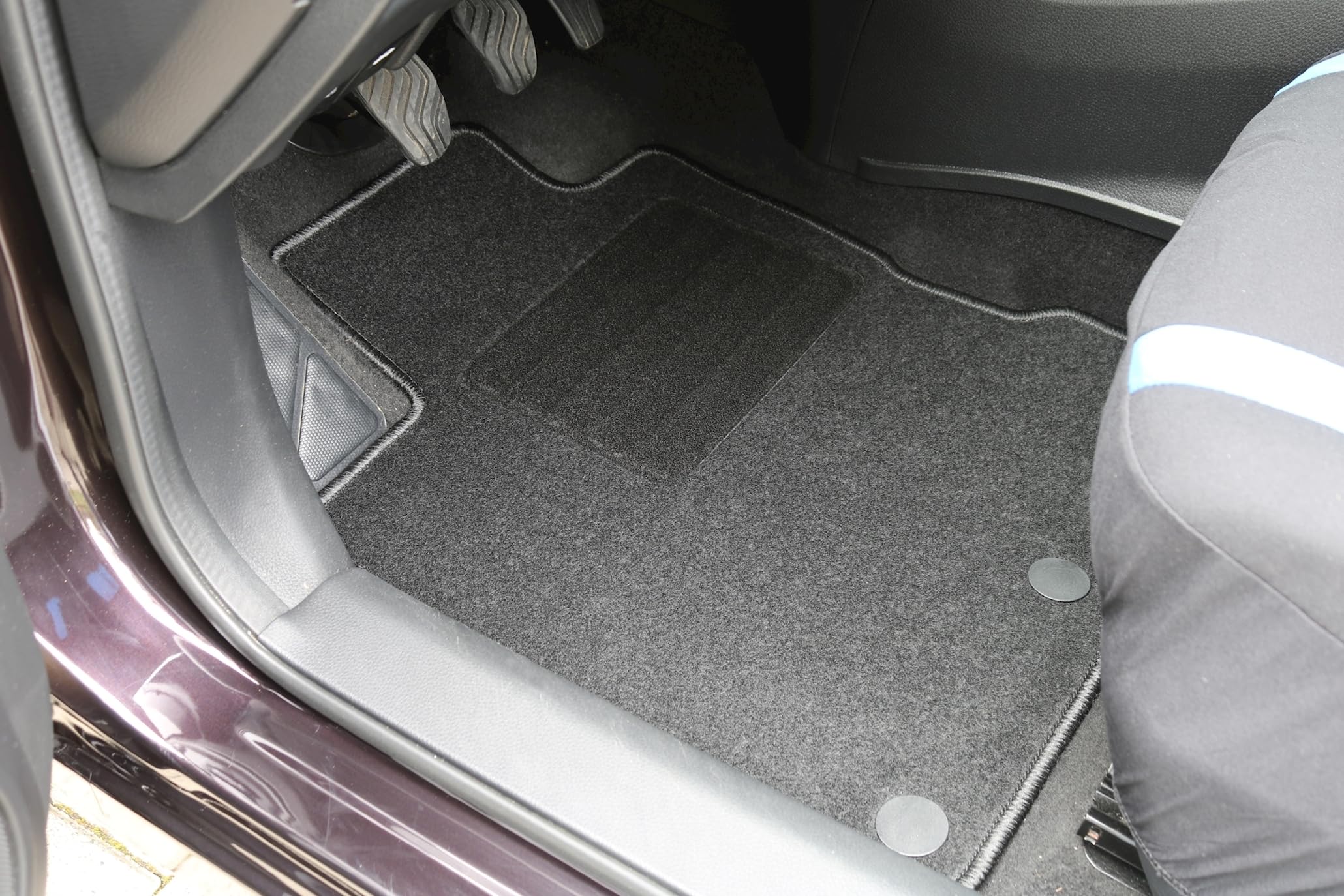 Kofferraumwanne + Fußmatten Set passend für VW T-Cross Bj 05/2019- | Textil-Fußmatten, Gummi-Kofferraumwanne, passgenau, rutschfest, strapazierfähig, pflegeleicht