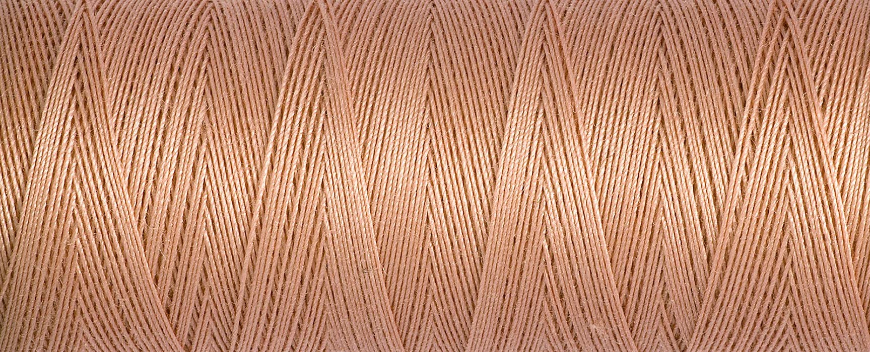 Gutermann Natural Cotton 100m Quilting Sewing Machine Sewing Thread Pink - 2336