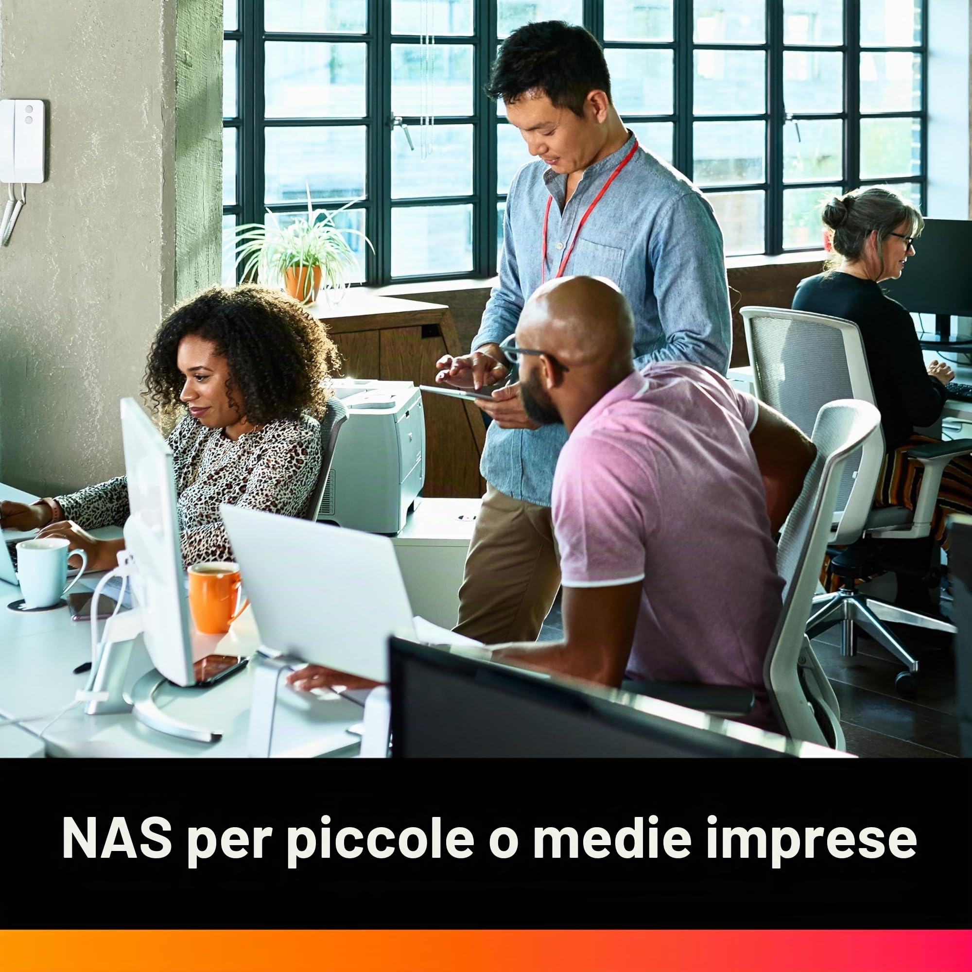WD Red Plus 10TB per NAS Hard Disk interno da 3.5”, 7200 RPM Class, SATA 6 GB/s, CMR, Cache da 256 MB, Garanzia 3 anni