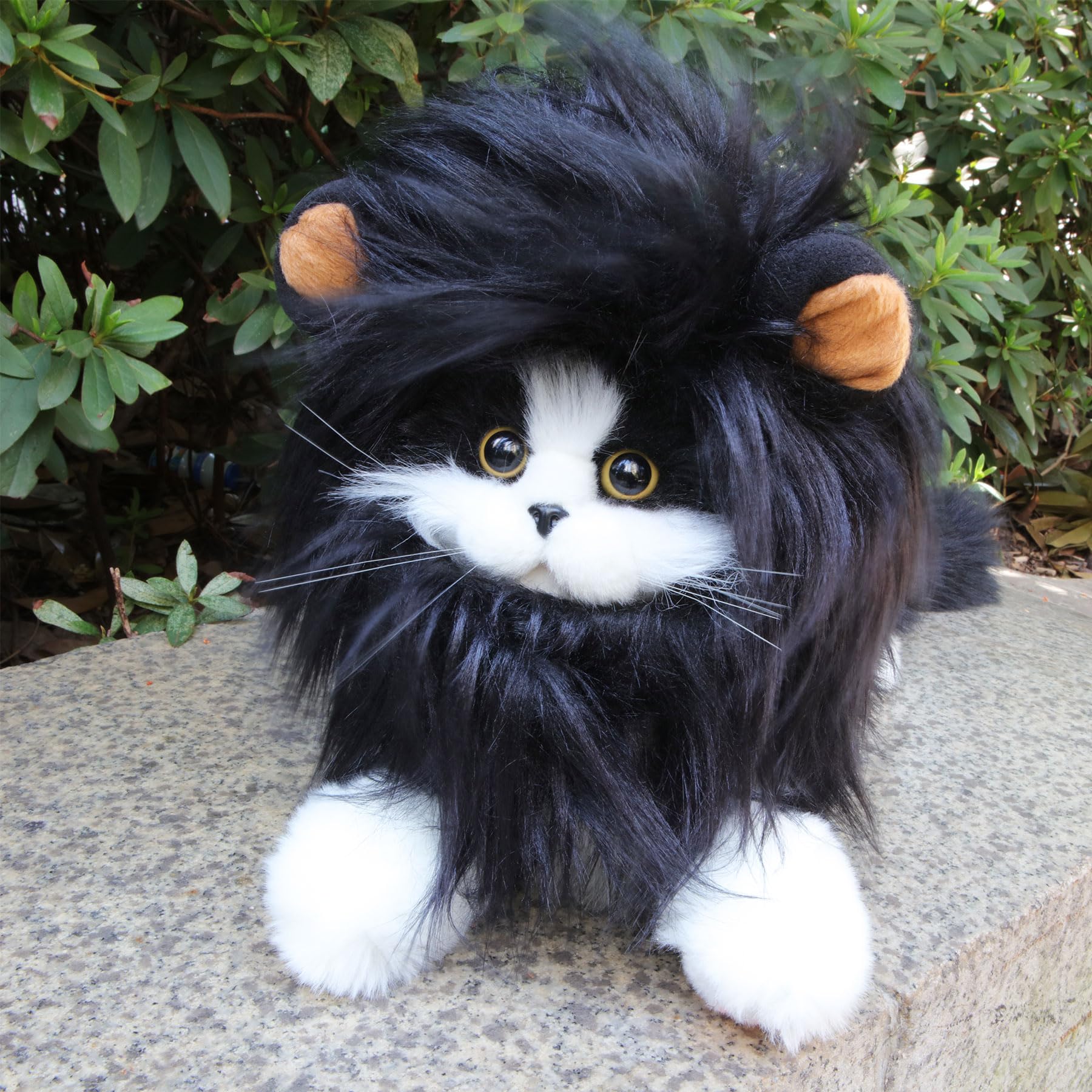 PenVinoo Lion Mane Wig for Cat,Dog and Cat Costume,Funny Pet Cat Costumes for Halloween Christmas, Parties, Photo Shoots (Size M, Black and Brown)