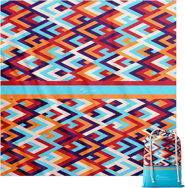 Diveblues Beach Picnic Blanket, Dual Layer, Sandproof Water Resistant Beach Blanket, Packable, Washable, Great for Camping, Outdoors, Festivals, 71"x95" Large Size for Family Trip Vintage Pl