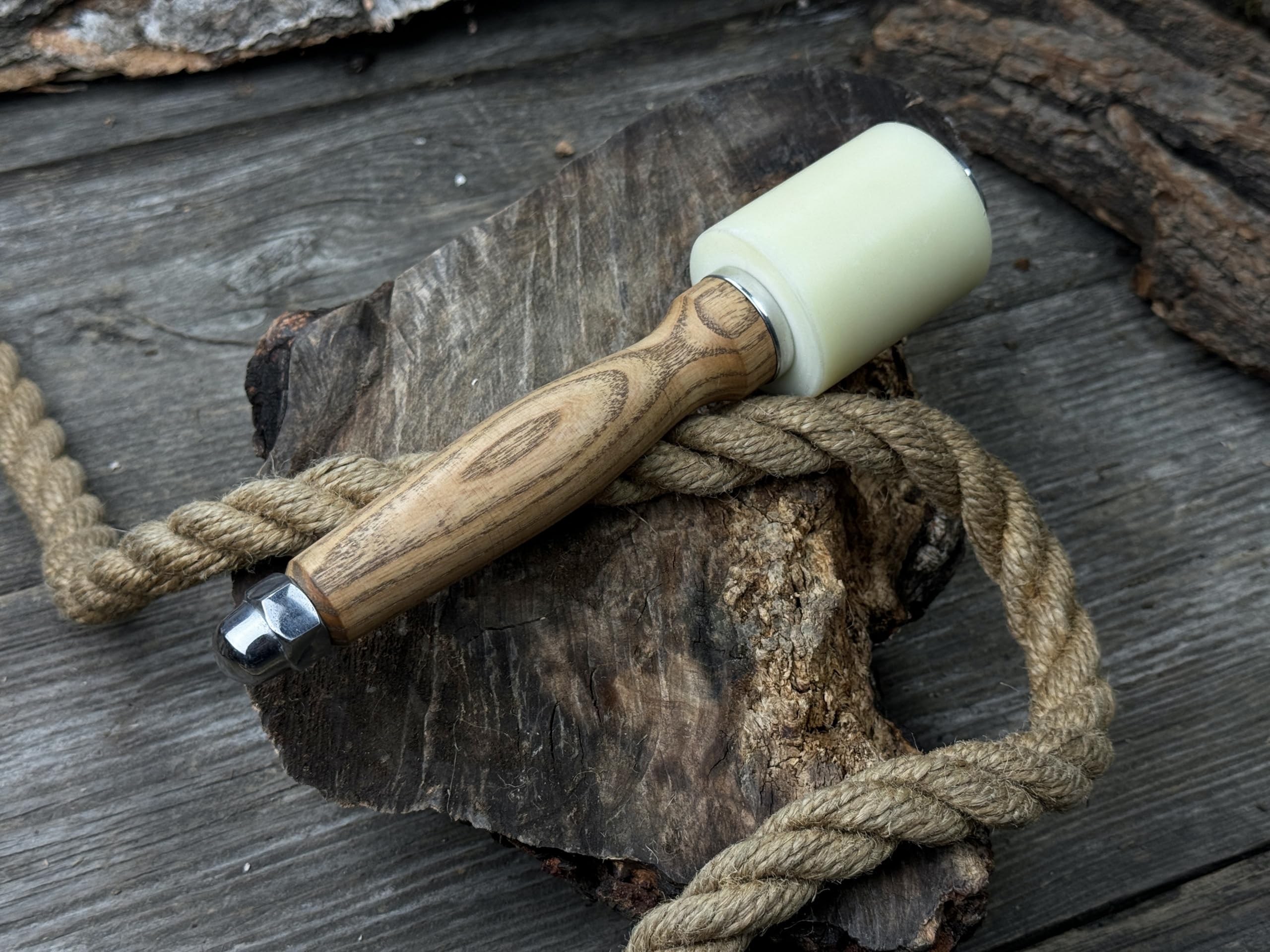 Sharky Handgefertigter Schlägel mit Nylonkopf, 21,5 cm (8,46 Zoll)