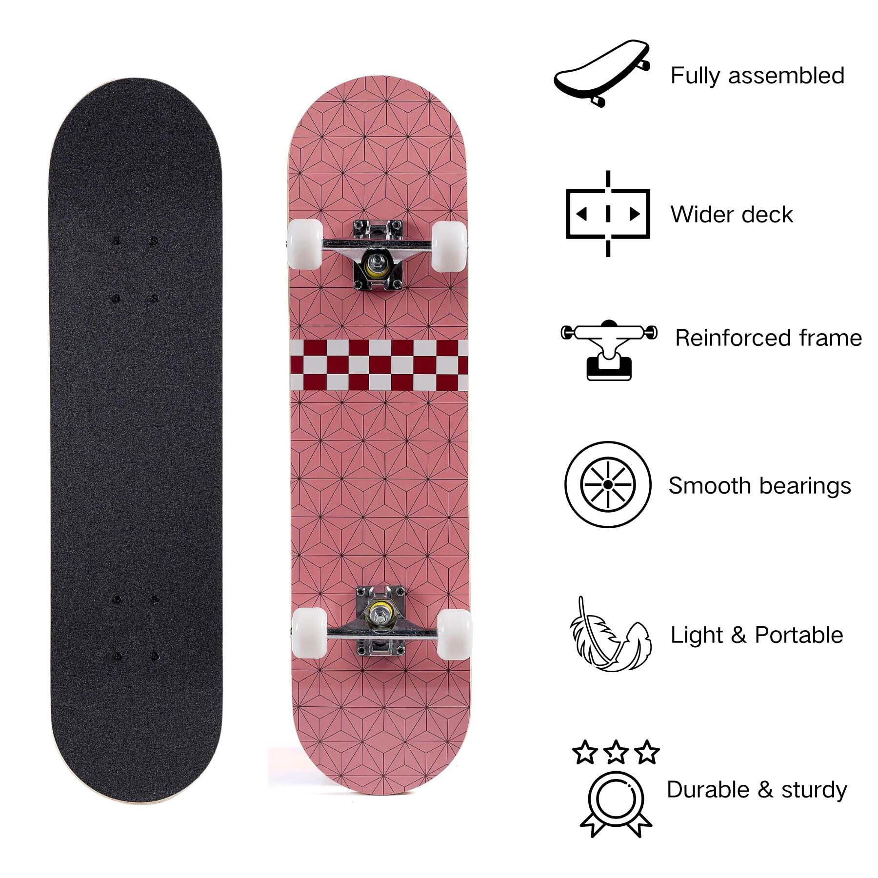 Skateboard pour débutants, skateboard standard complet de 78,7 cm, plateau concave double kick avec 7 couches en bois d'érable, roues et roulements lisses