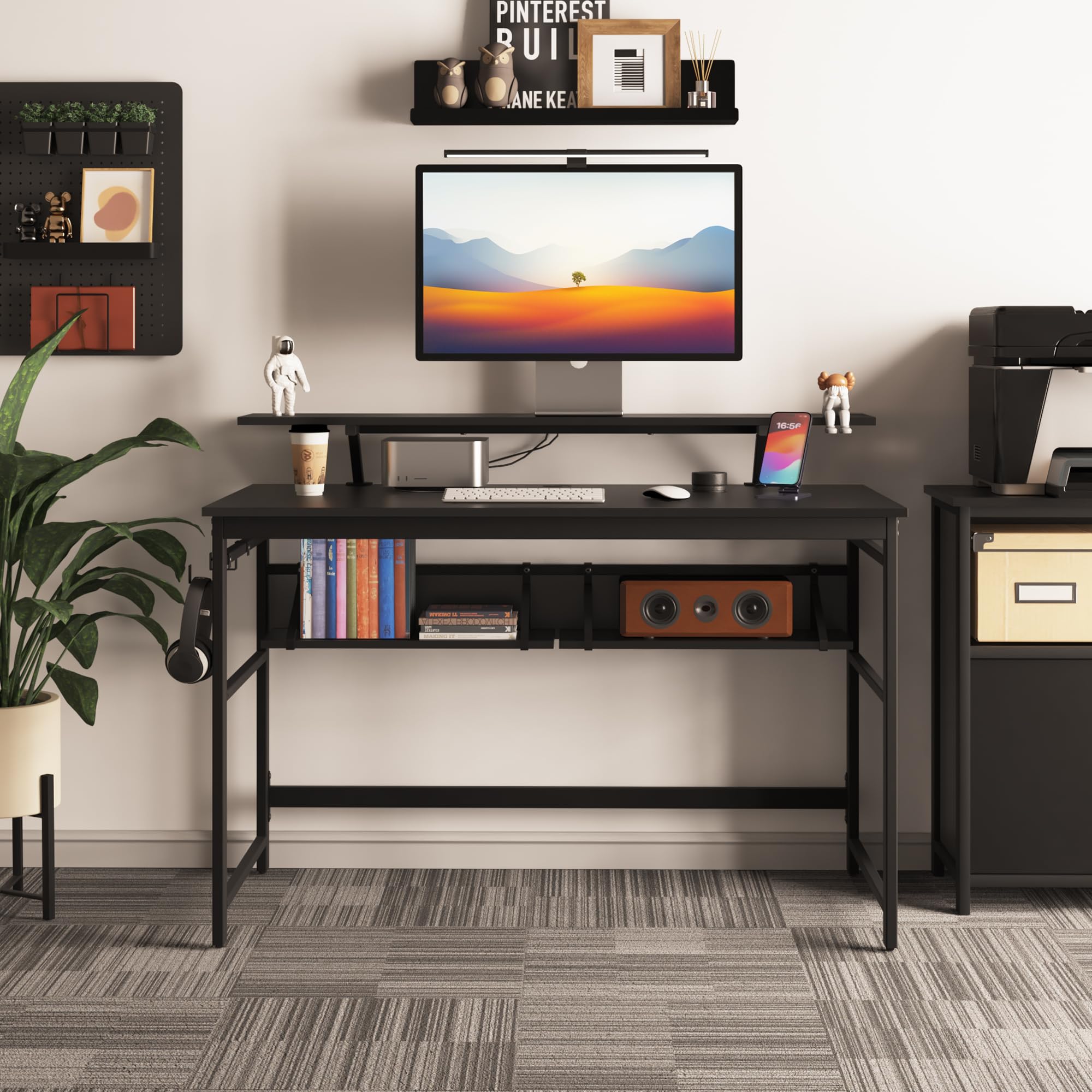 Mondeer Scrivania per computer, postazione di lavoro con 2 ripiani regolabili e grande supporto per monitor, salvaspazio, per casa, ufficio, studio, 120 x 60 x 90 cm, nero