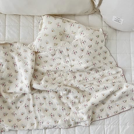 BuLuTu Large Cotton Muslin Kids' Reversible Quilt