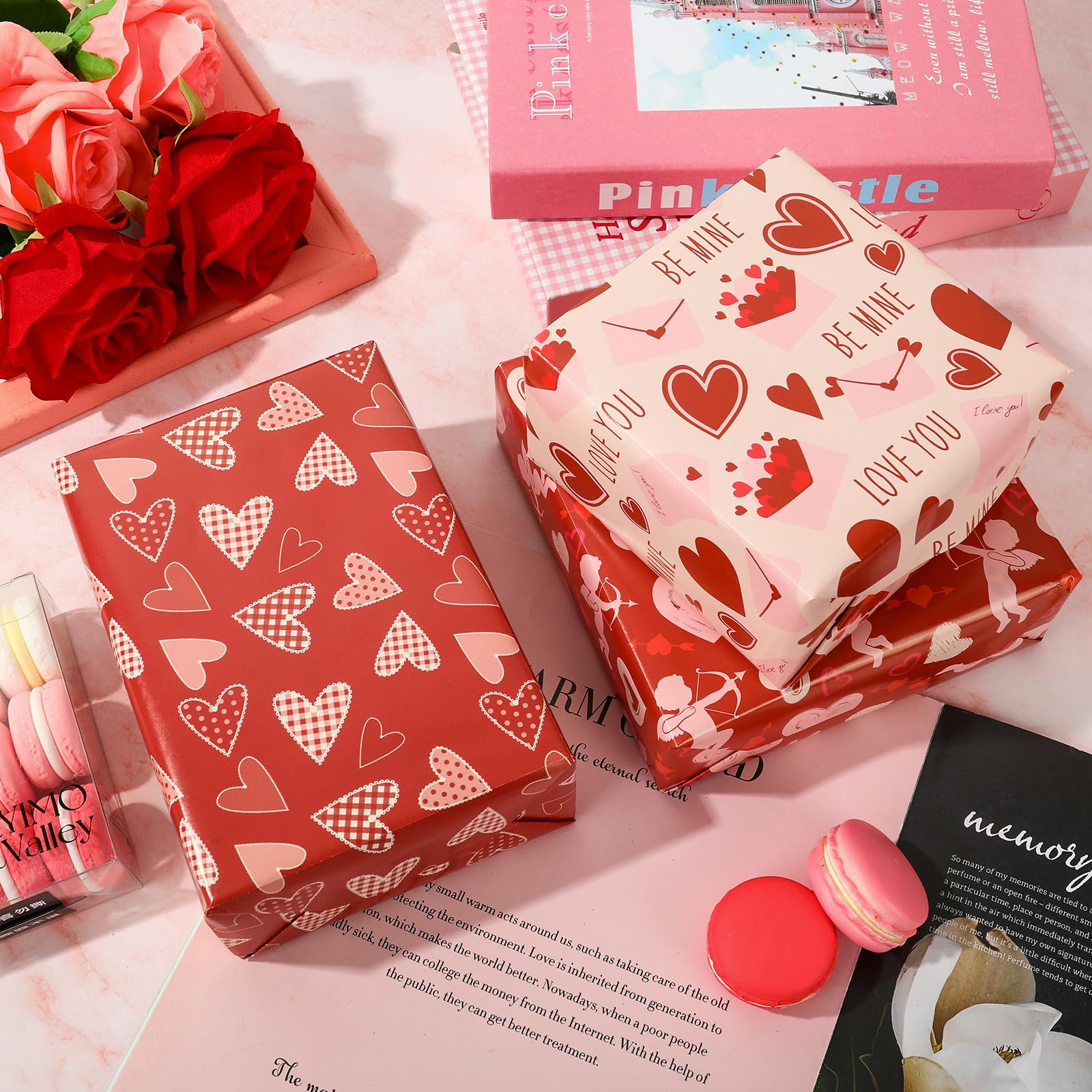 WRAPAHOLIC Reversible Jumbo Valentine's Day Wrapping Paper - View #2