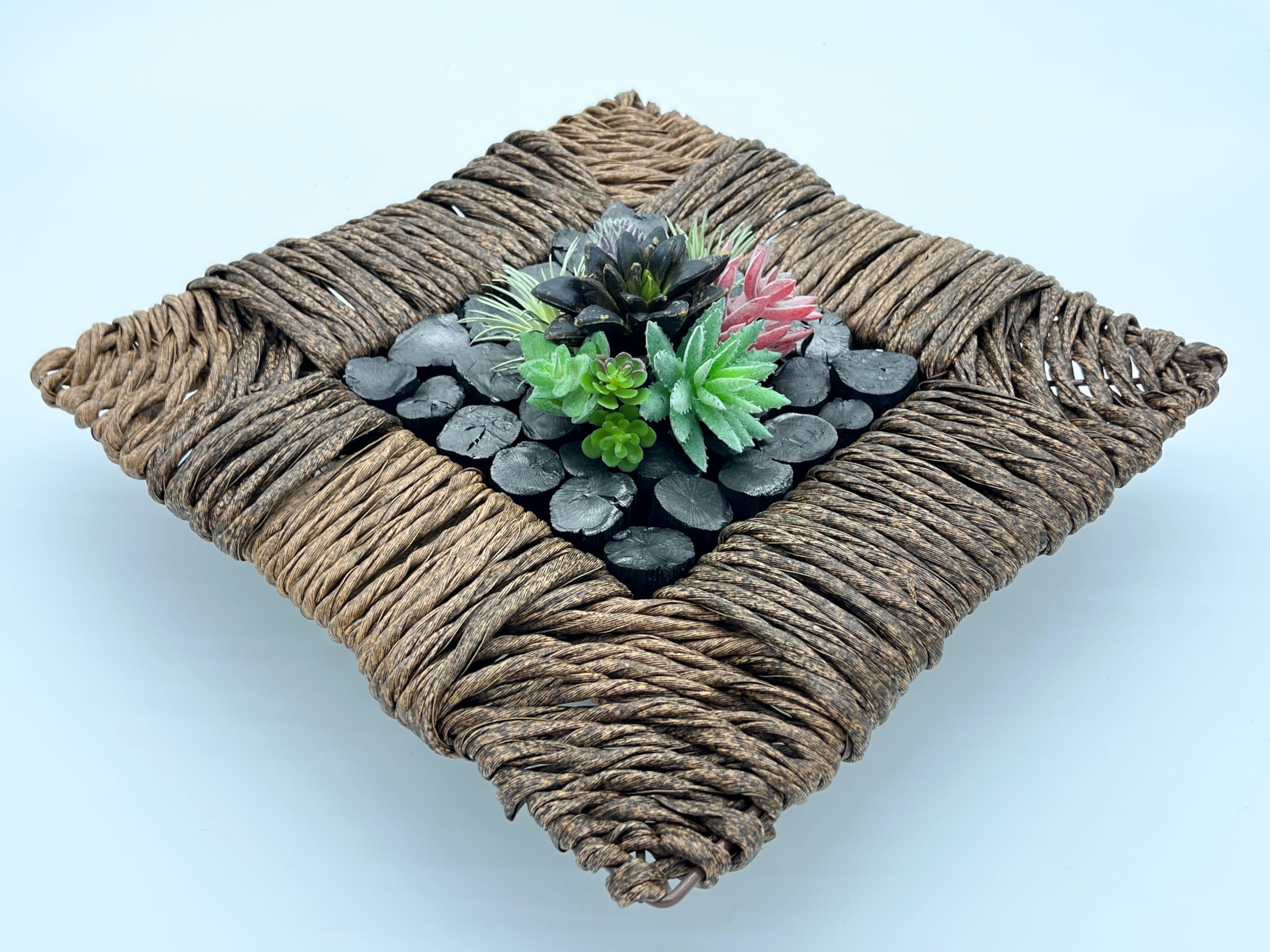 Amazon.co.jp: 紀州備長炭 インテリア 籐風 30cm 正方形 多肉植物 置物