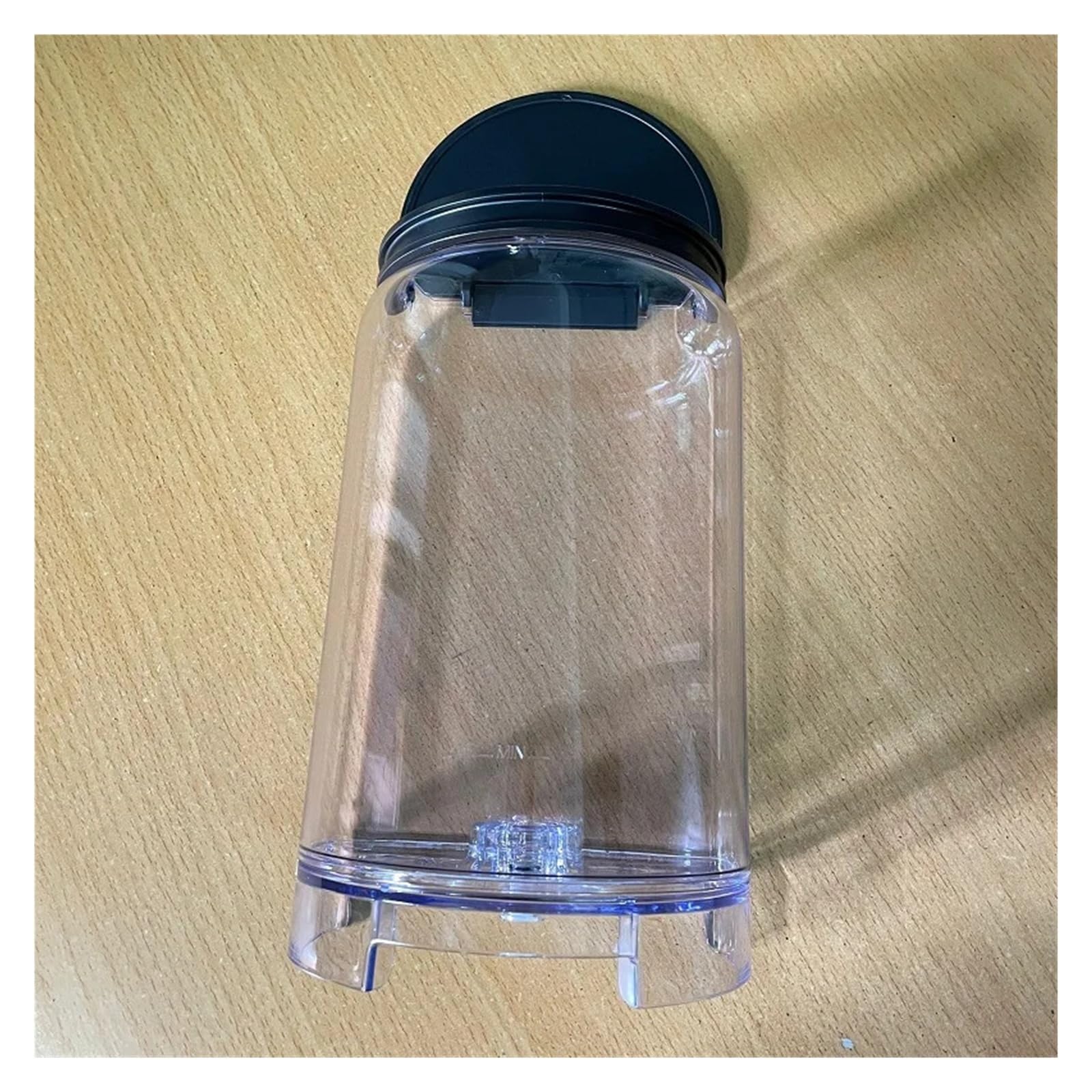 Accesorios for el tanque de agua de la máquina de café de cápsulas Zenius ZN100, compatibles con Nespresso, Nestlé y Zenius ZN100.
