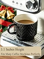 Vista 2 de Juego de 4 Tazas de Café Gomakren, Juego de Tazas de Café Apilables de 13 Onzas con Soporte, Taza de Café de Navidad de Gres con Cuchara para Café