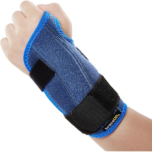 BraceUP Stabilized Kids Wrist Brace- Youth Wrist Support, Kids Wrist Splint, Child Wrist Brace for Daily Use, Boys and Girls height 3’3” to 4’11”, size 3-12 (Left Hand)
