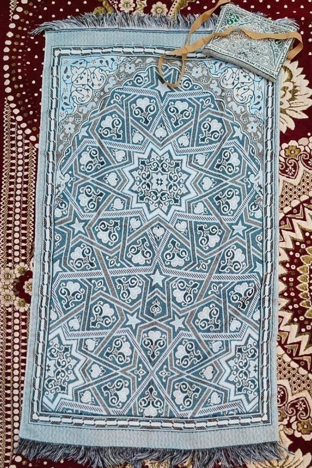 Zooberary Safri Mat, Full Travel Prayer Mat, Pocket Friendly Salah Prayer Mat (Multicolor)(Pack of 1)-image-6