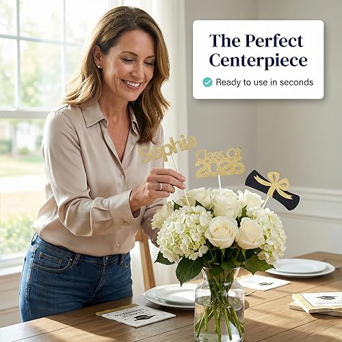 Miniatura 4 de Palitos de centro de mesa de graduación personalizados 2025, decoraciones de fiesta de graduación, centros de mesa de graduación para fiesta de