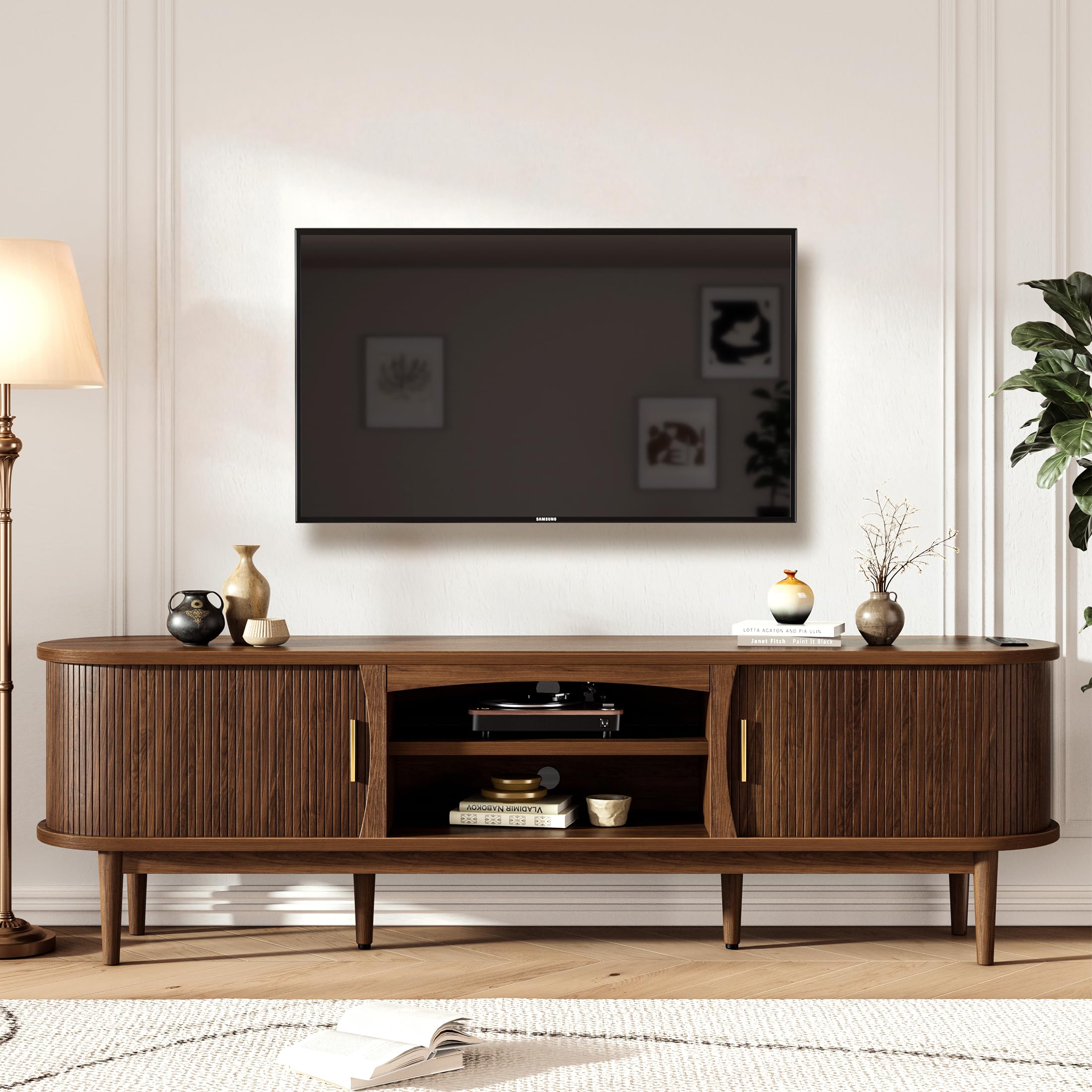 Decofy Mid Century TV Stand for TVs up to 90 Inches, Entertainment Center with Storage, Power Outlet, Fluted Sliding Doors & Adjustable Shelves, Modern Media TV Console Table for Living Room (Walnut)