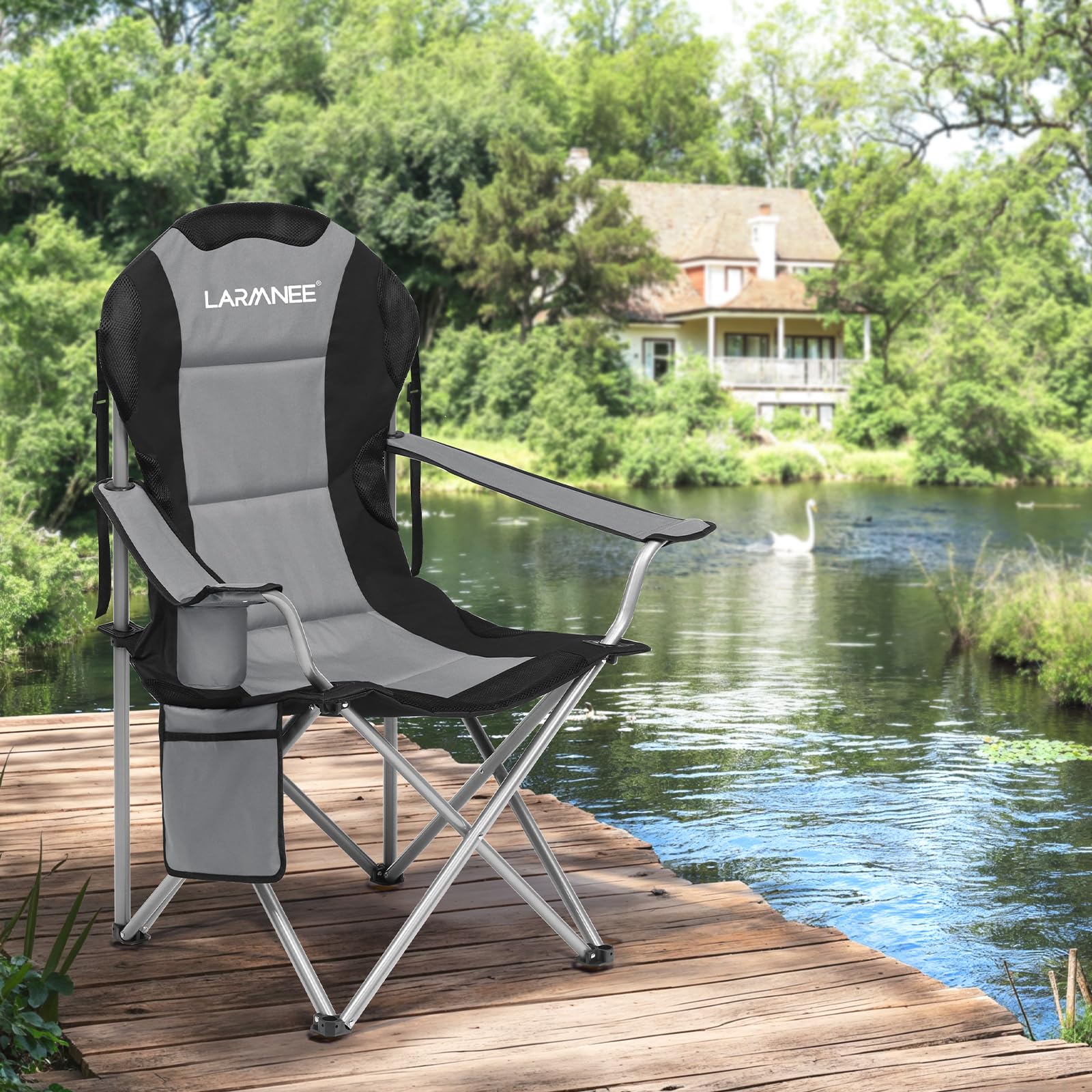 LARMNEE Chaise Camping, Chaise de Pêche Pliante, Porte-gobelet et Pochette latérale, Chaise de Plage avec Dossier Haut et Assise en éponge Respirante, pour Camping, Gris et Noir EBG01LC02N1