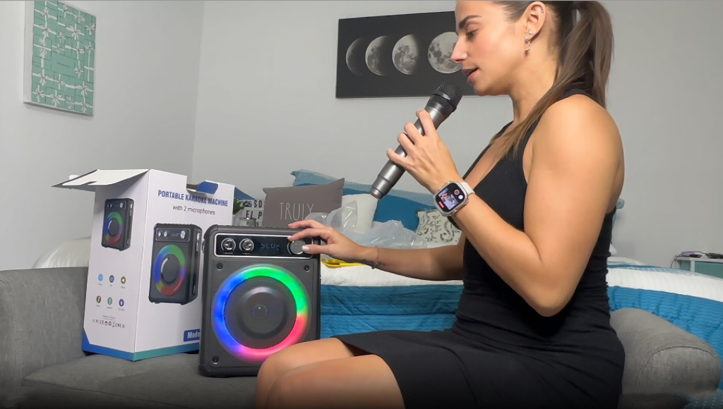 Watch BONAOK T-03 Karaoke Machine Customer Unboxing Video on