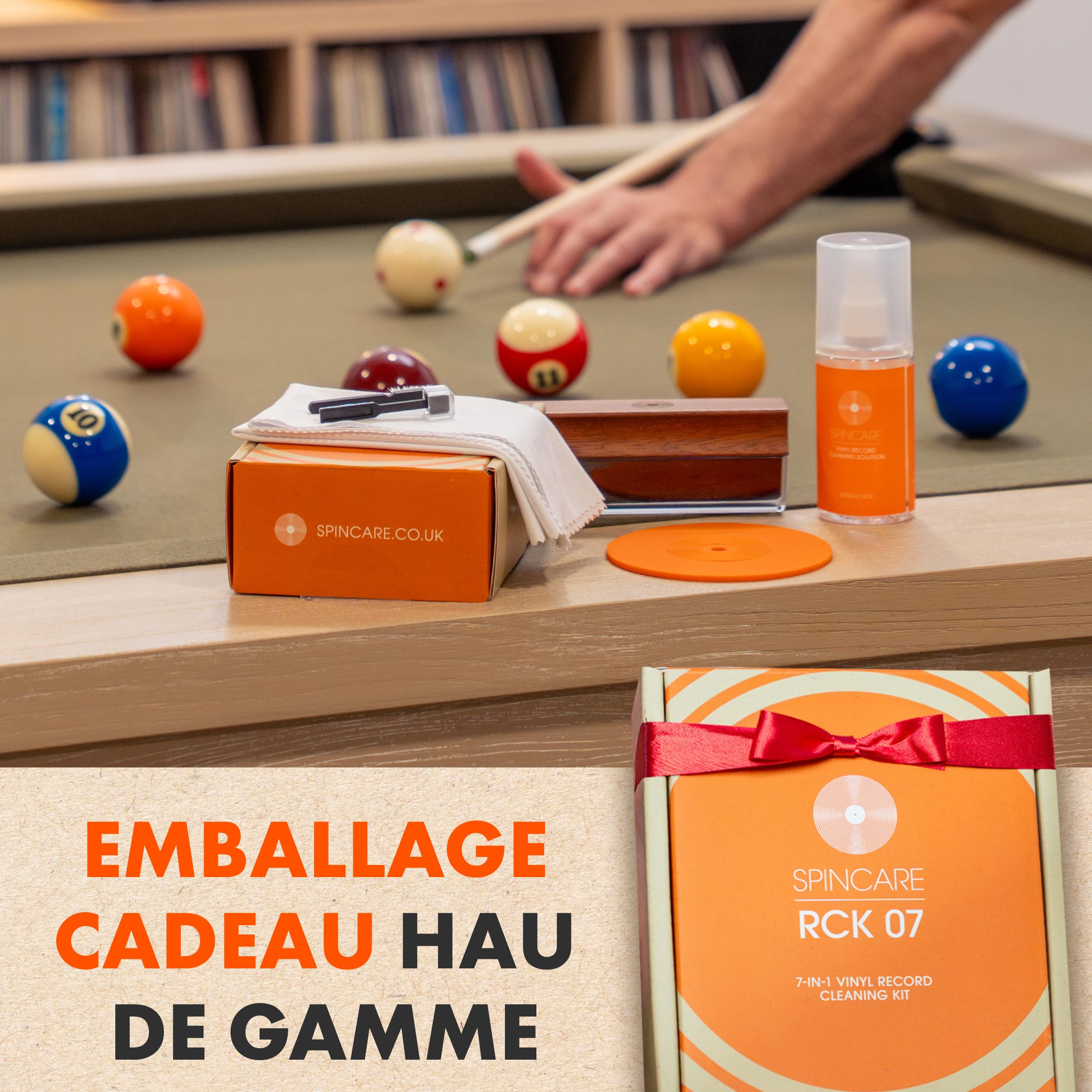 SPINCARE Kit Nettoyage Vinyle 7-en-1 Brosse Velvet avec Manche en Bois et Couvercles Antipoussière | Solution 120 ML pour Vinyles | Brosse Stylus | Protecteur d’Étiquette | Chiffons Microfibre