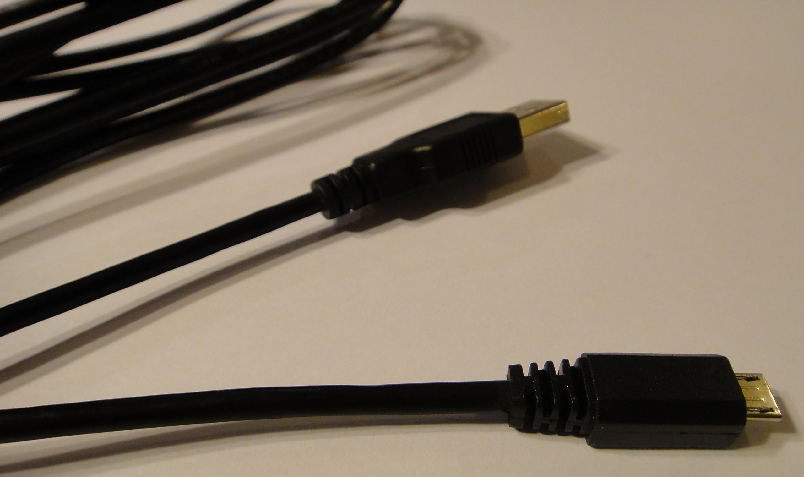 ienza® Replacement 3.0M USB Power Cable for Astro MixAmp Pro Gen 2, Astro A50 Gen 2 Headset and MixAmp Transmitter Gen 2