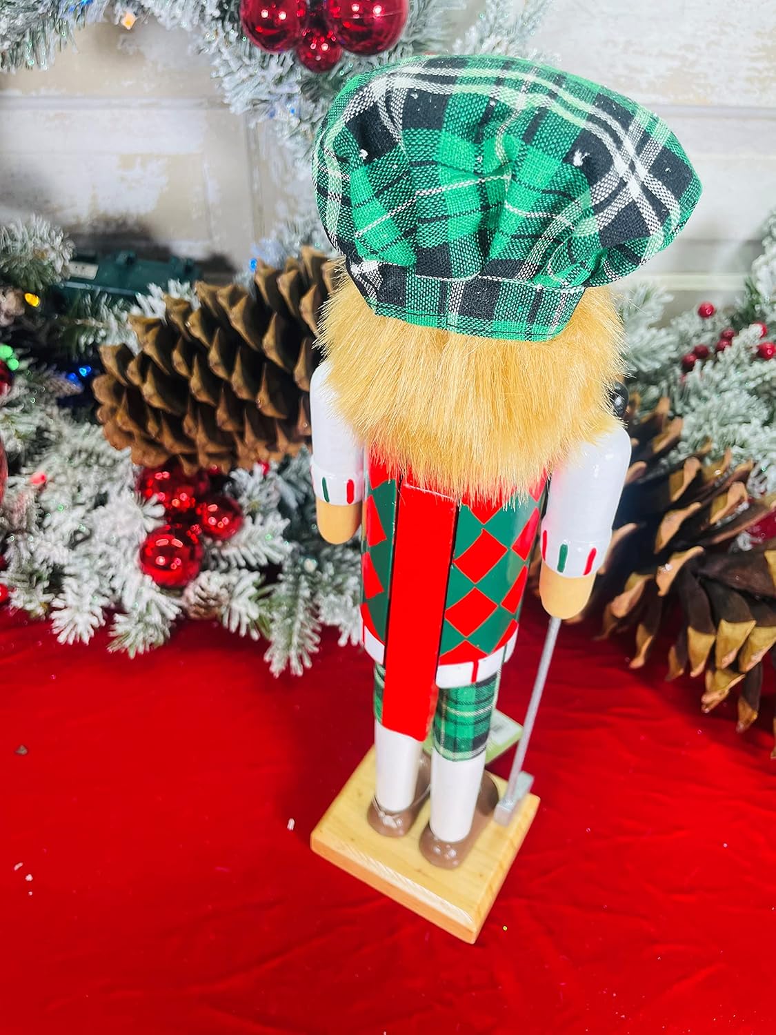 Santa's Workshop 14" Green Plaid Golfer Nutcracker