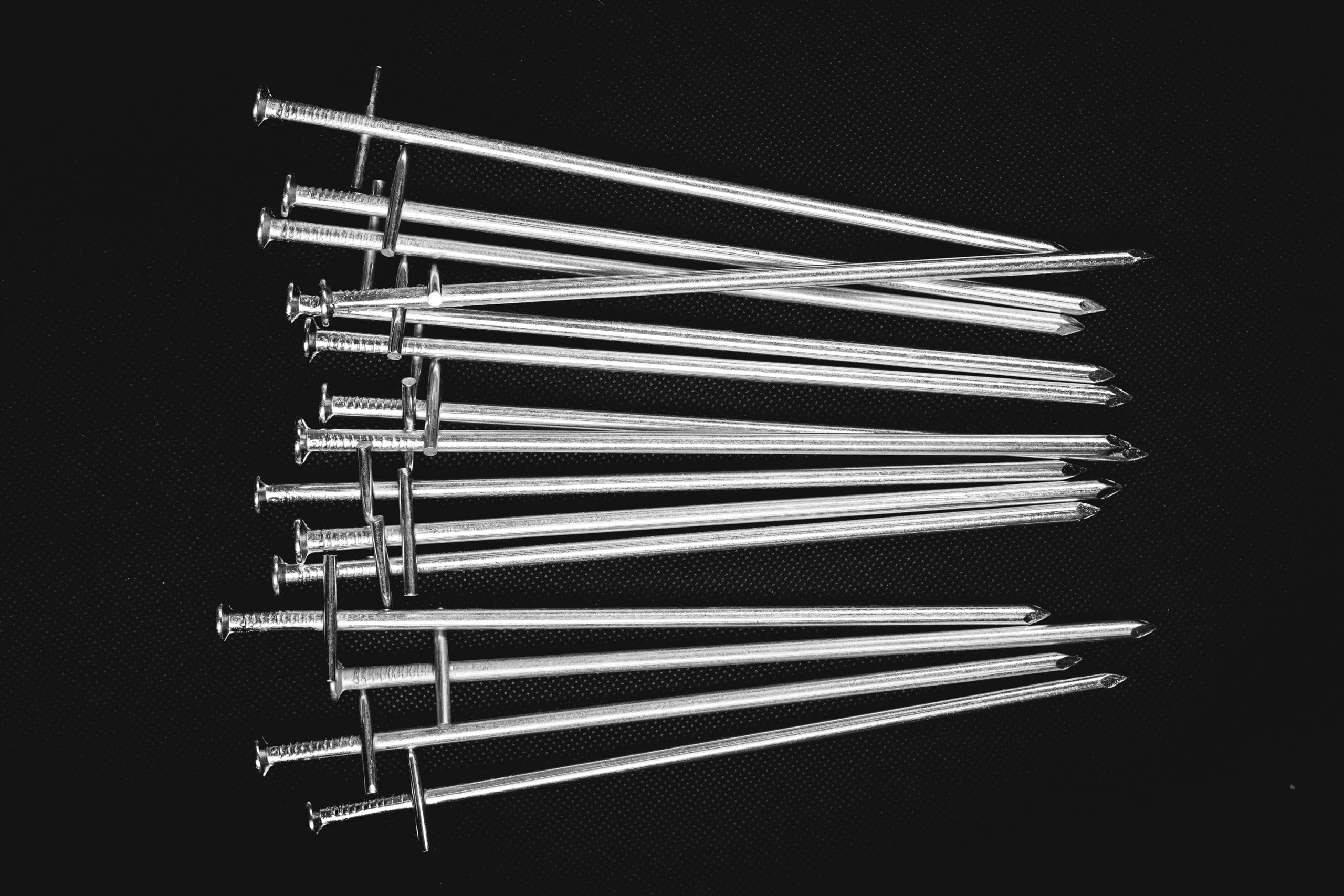 Lot de 15 Piquets de Tente 23 cm en Acier Galvanisé - Sardines de Fixation Sol – Piquet T Profil de Camping Longues - Ø 6 mm - Idéal pour Le Jardin, Le Camping et Les tentes